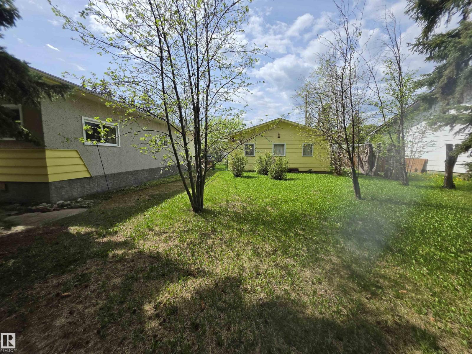 4512 45 Av, Rural Lac Ste. Anne County, Alberta T0E 0A0 - Photo 3 - E4489536