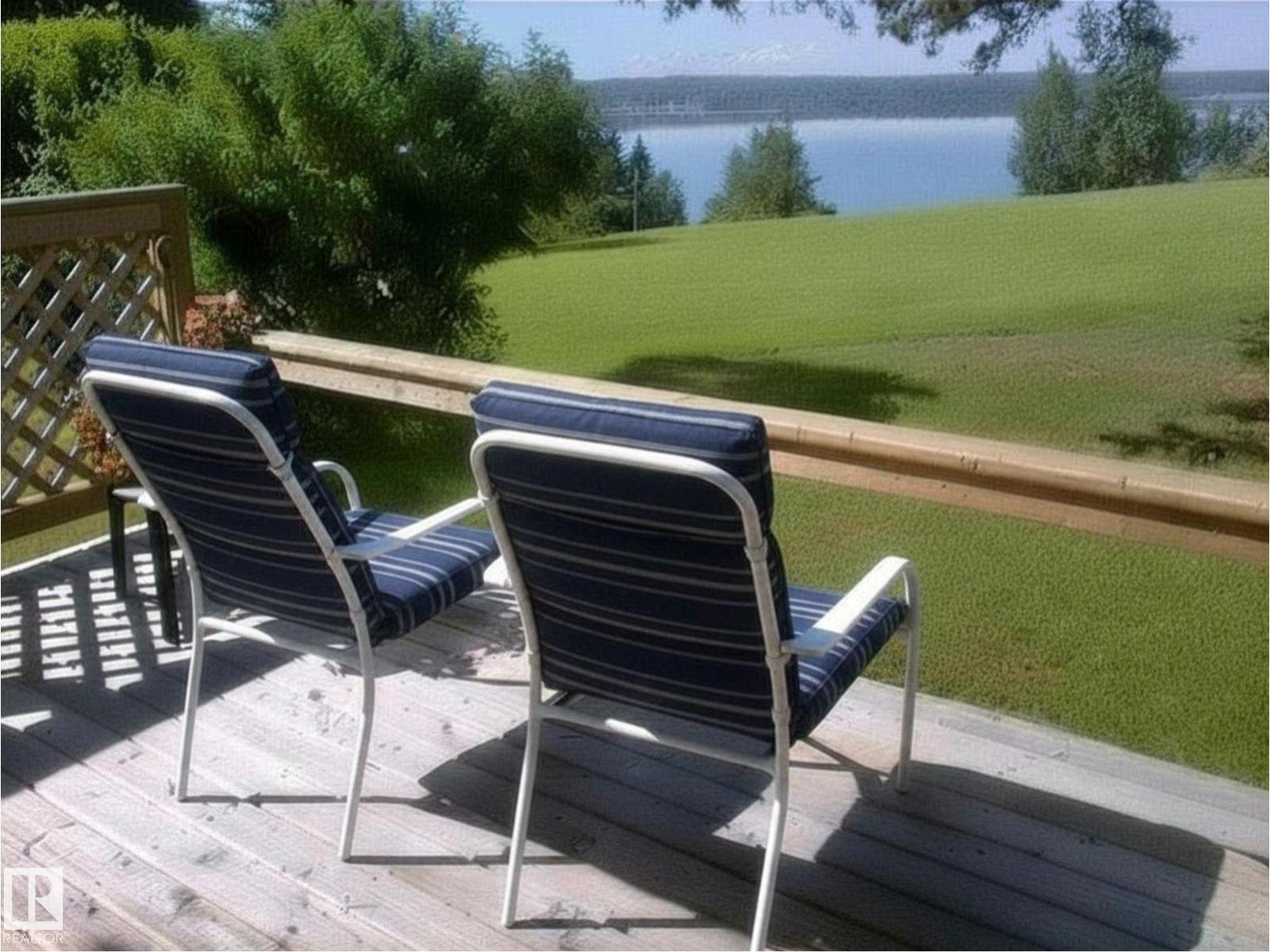 22 Lake Street, Rural Lac Ste. Anne County, Alberta  T0E 0N0 - Photo 1 - E4489587