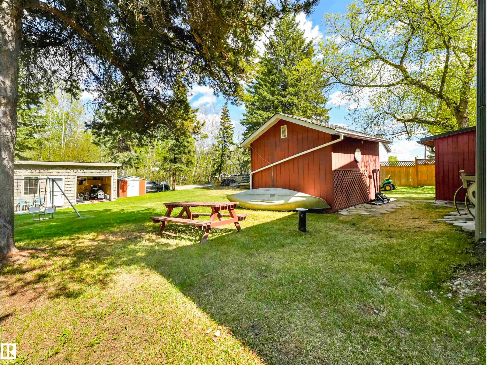 22 Lake Street, Rural Lac Ste. Anne County, Alberta  T0E 0N0 - Photo 40 - E4489587