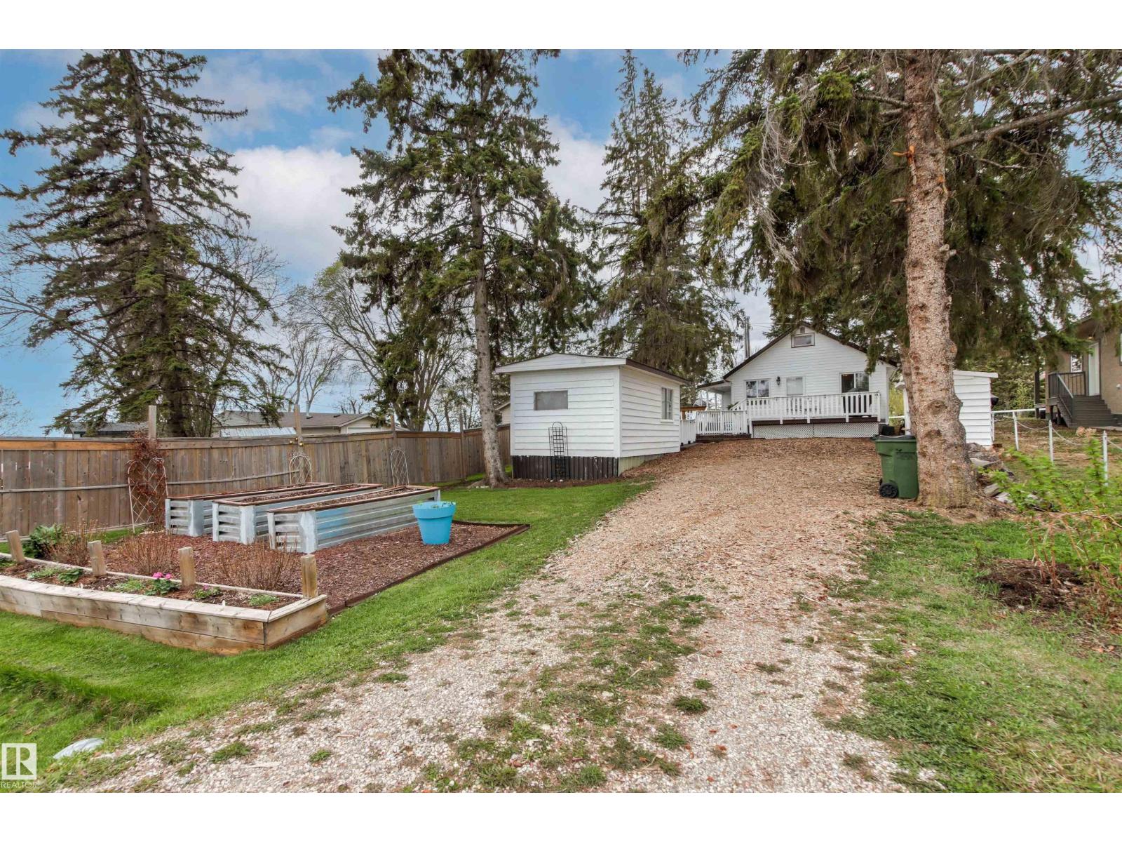 213 2nd St, Rural Lac Ste. Anne County, Alberta T0E 1A0 - Photo 2 - E4489611