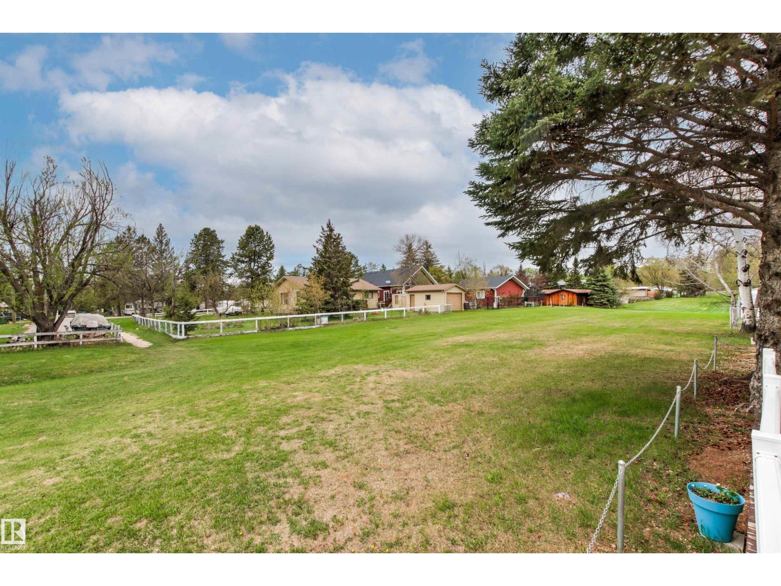 213 2nd St, Rural Lac Ste. Anne County, Alberta T0E 1A0 - Photo 47 - E4489611