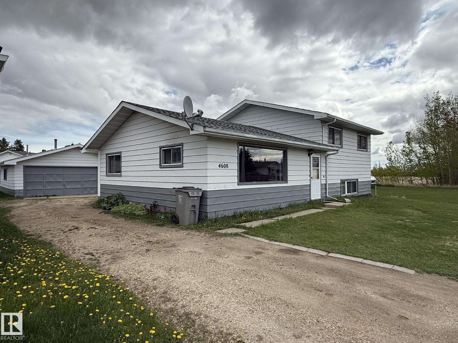 4608 52 Av, Warburg, Alberta T0C 2T0 - Photo 1 - E4489647