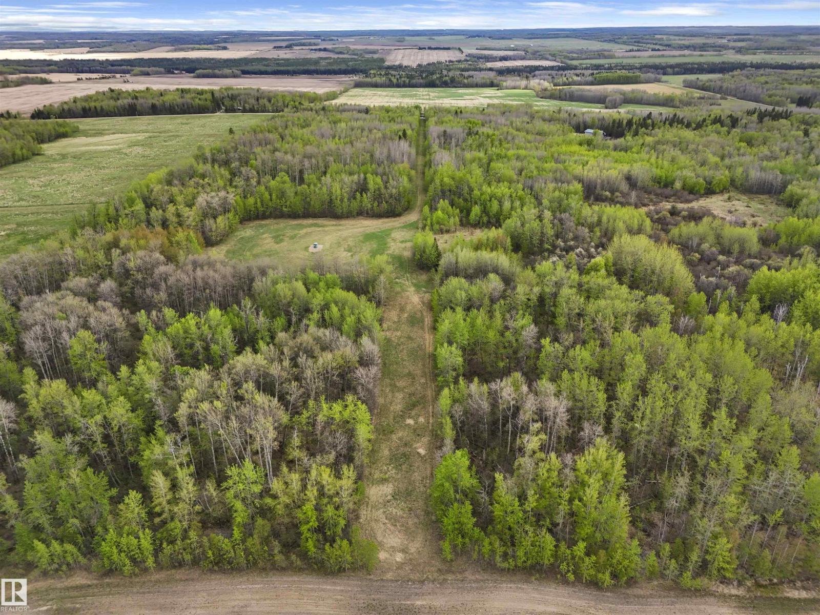 On Twp 474 West Of Rr 23, Rural Leduc County, Alberta T0C 2T0 - Photo 1 - E4489727