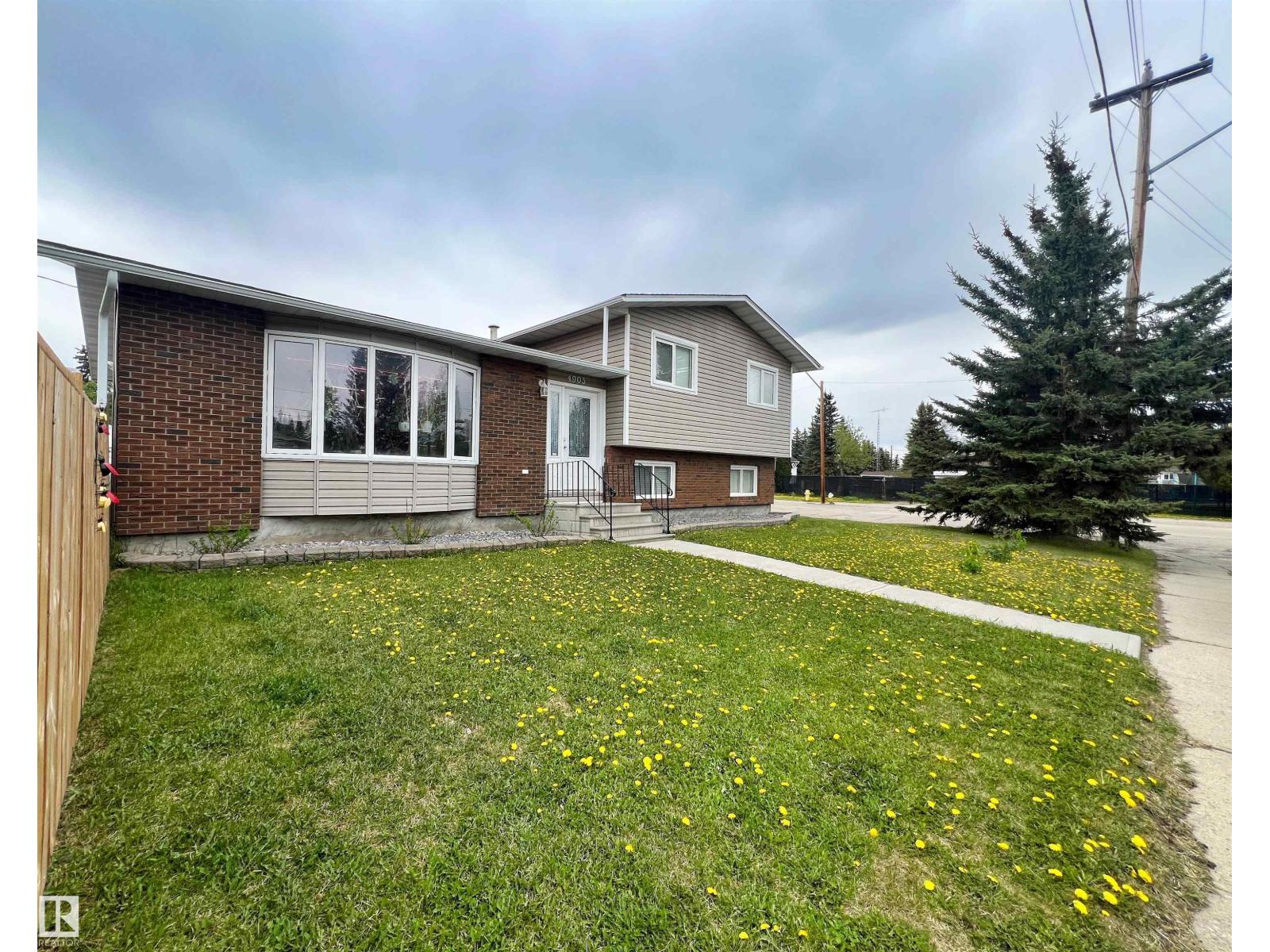 4903 52 Av, Evansburg, Alberta T0E 0T0 - Photo 4 - E4489944