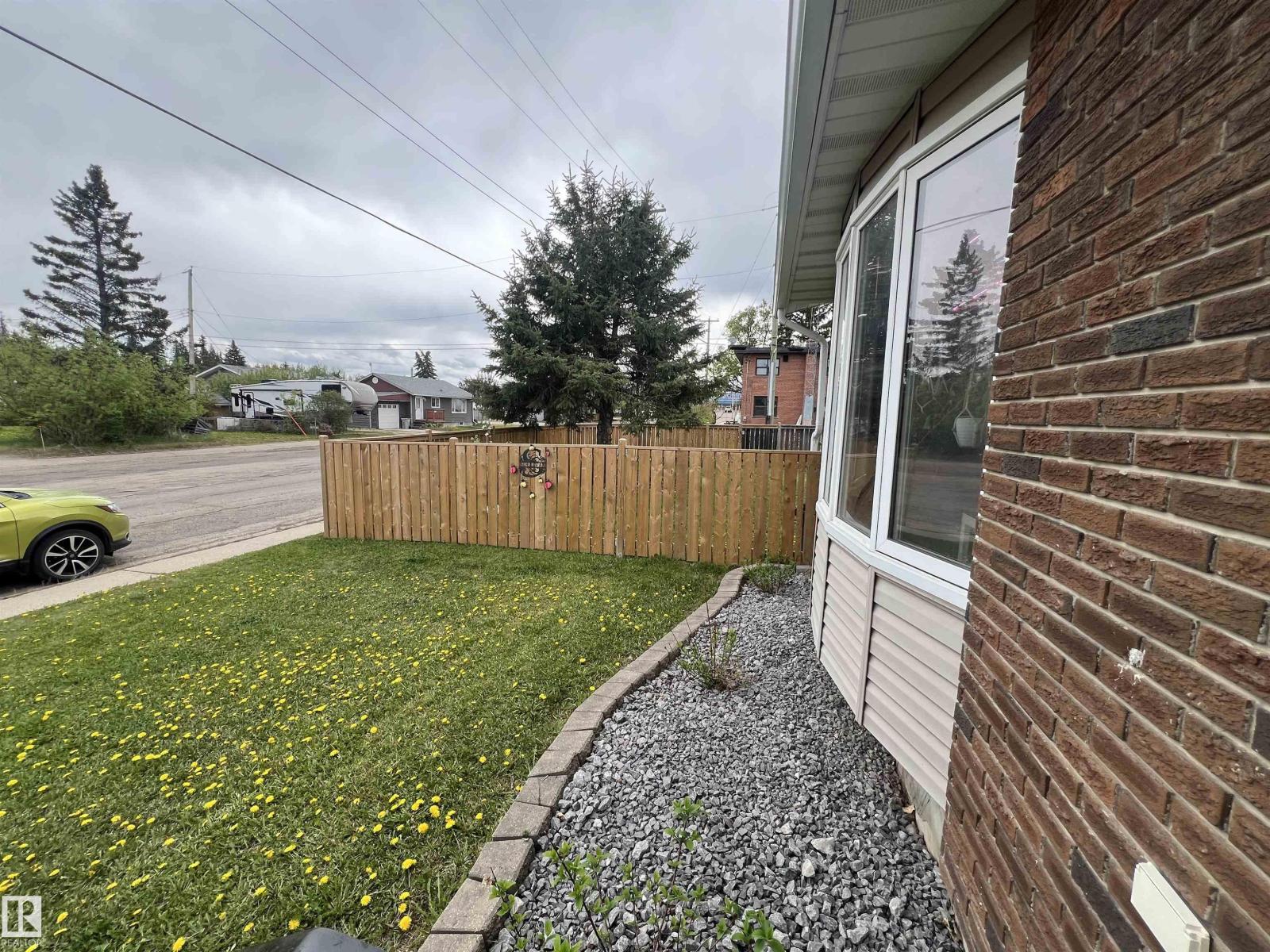 4903 52 Av, Evansburg, Alberta T0E 0T0 - Photo 5 - E4489944
