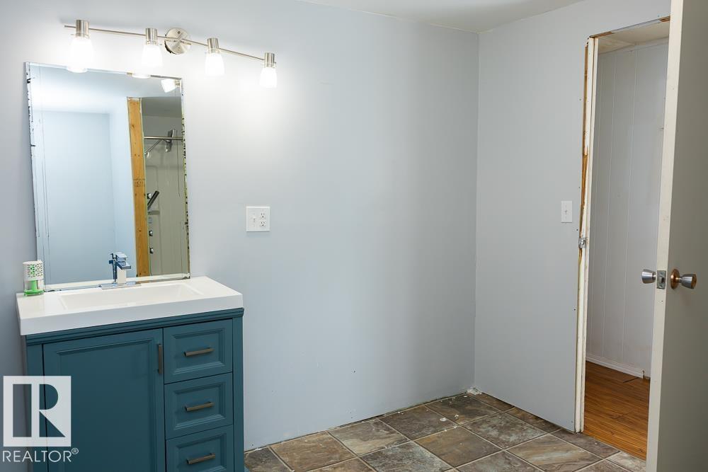 5016 44 St, Drayton Valley, Alberta T7A 1B3 - Photo 9 - E4490049