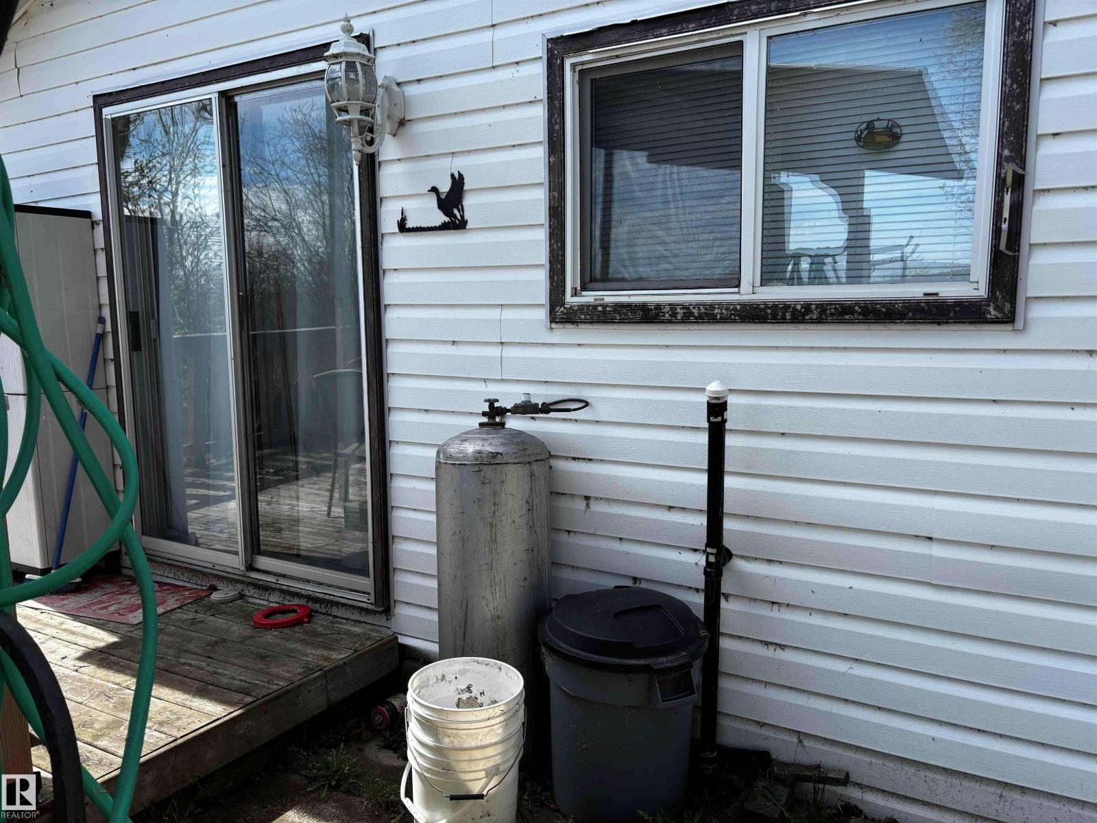 904 Lakeshore Dr., Buck Lake, Rural Wetaskiwin County, Alberta T0C 0T0 - Photo 4 - E4490057