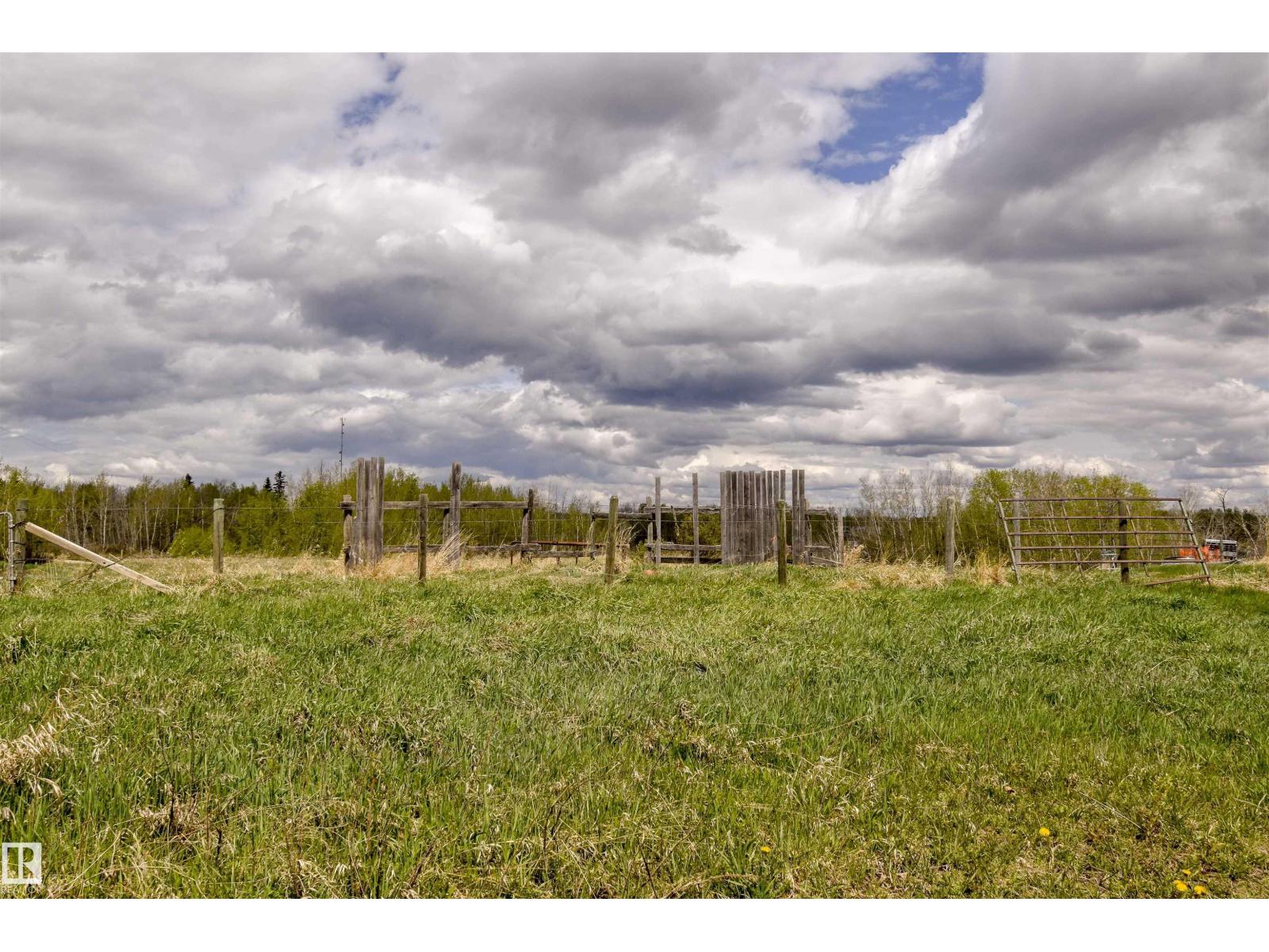 53205a Rge Rd 35, Rural Parkland County, Alberta T0E 2K0 - Photo 3 - E4490082