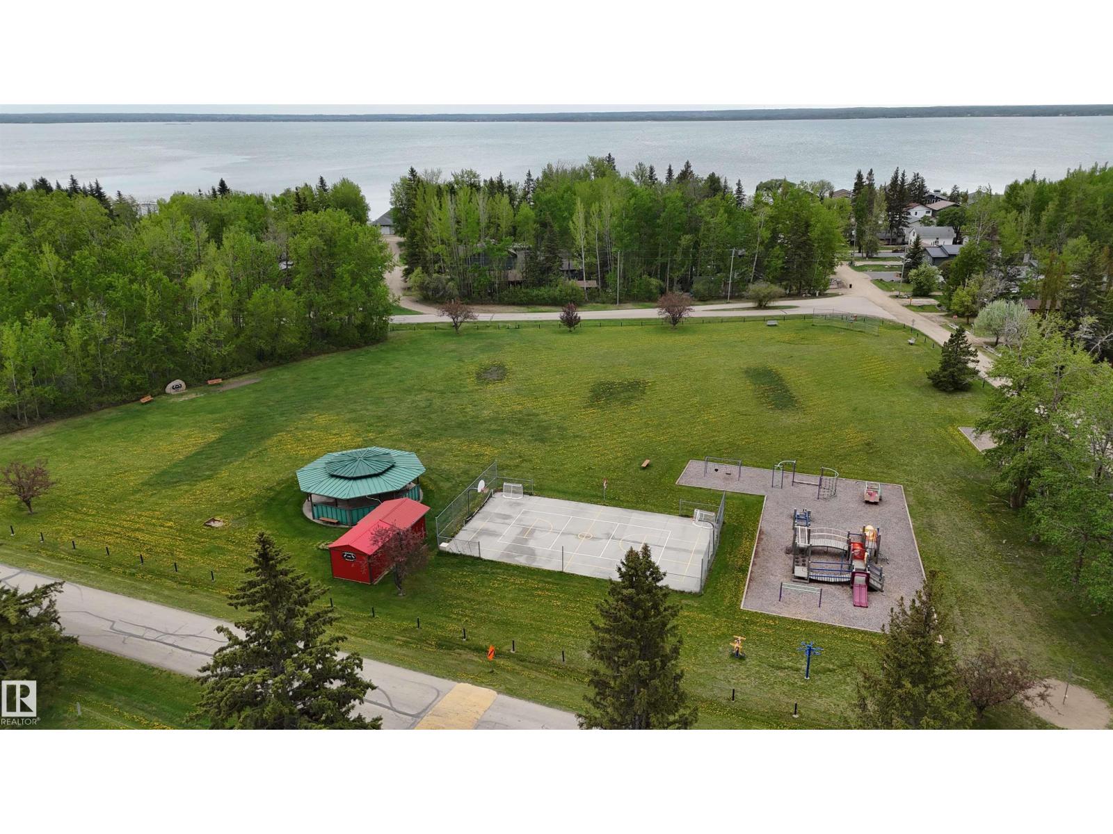 977 9th St, Rural Lac Ste. Anne County, Alberta  T0E 1A0 - Photo 49 - E4490200