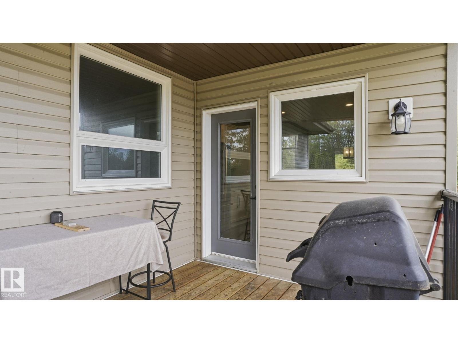 977 9th St, Rural Lac Ste. Anne County, Alberta  T0E 1A0 - Photo 7 - E4490200