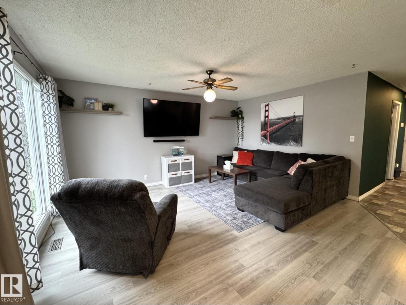 4617 47 Av, Evansburg, Alberta T0E 0T0 - Photo 3 - E4490327