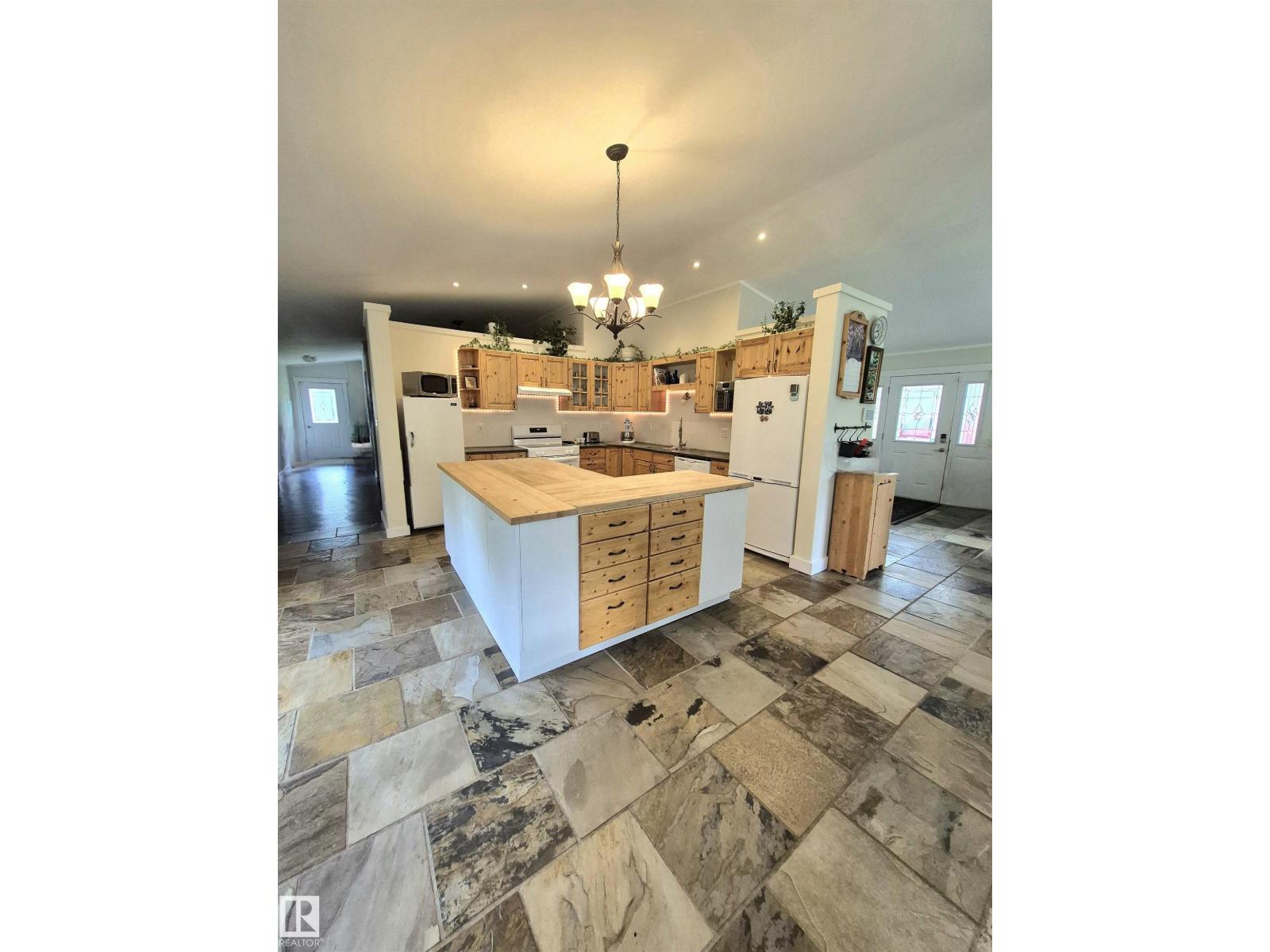 53018 Rge Rd 95, Rural Yellowhead, Alberta T0E 2M0 - Photo 8 - E4490328