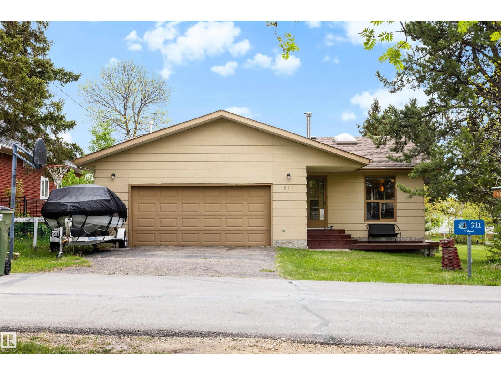 311 3 St, Rural Lac Ste. Anne County, Alberta T0E 1A0 - Photo 1 - E4490455