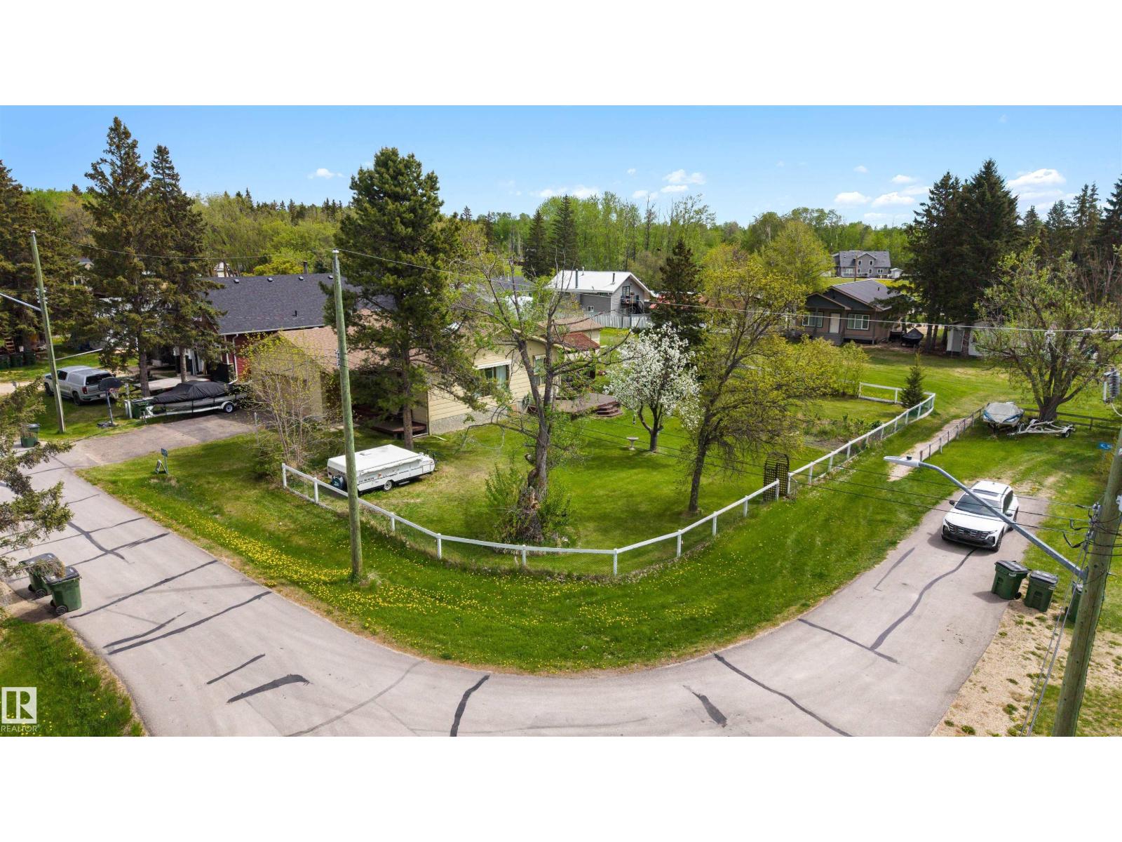 311 3 St, Rural Lac Ste. Anne County, Alberta T0E 1A0 - Photo 43 - E4490455