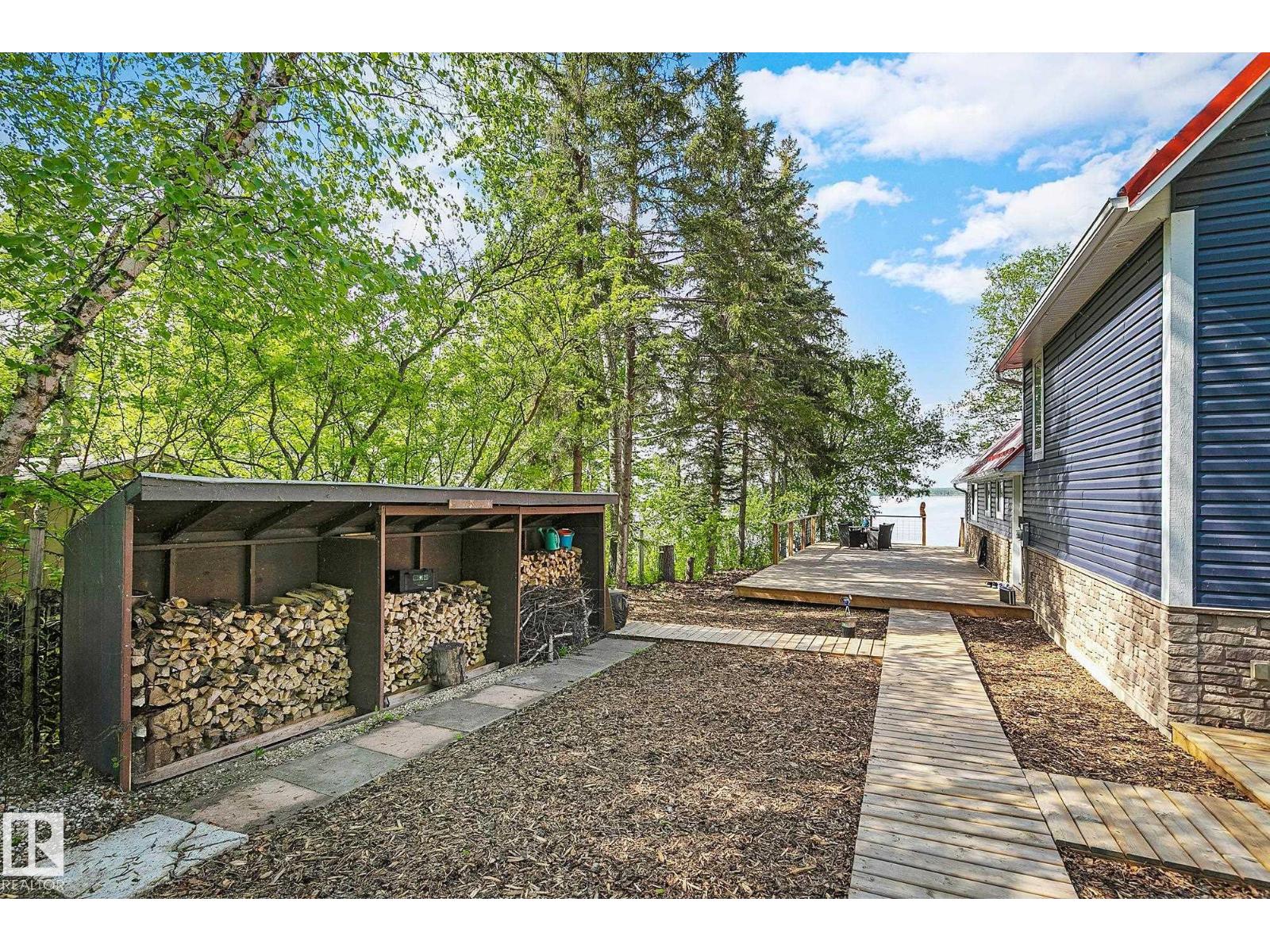 16 Willow Av, Rural Lac Ste. Anne County, Alberta  T0E 0L0 - Photo 55 - E4490638