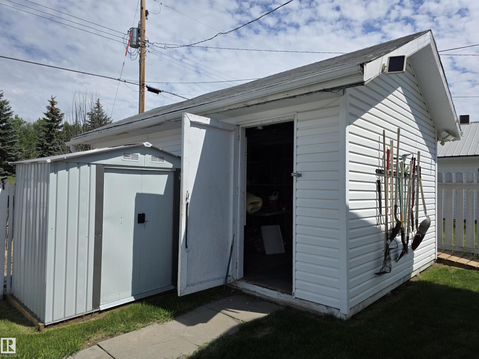 5012 53 Ave, Breton, Alberta T0C 0P0 - Photo 36 - E4491043