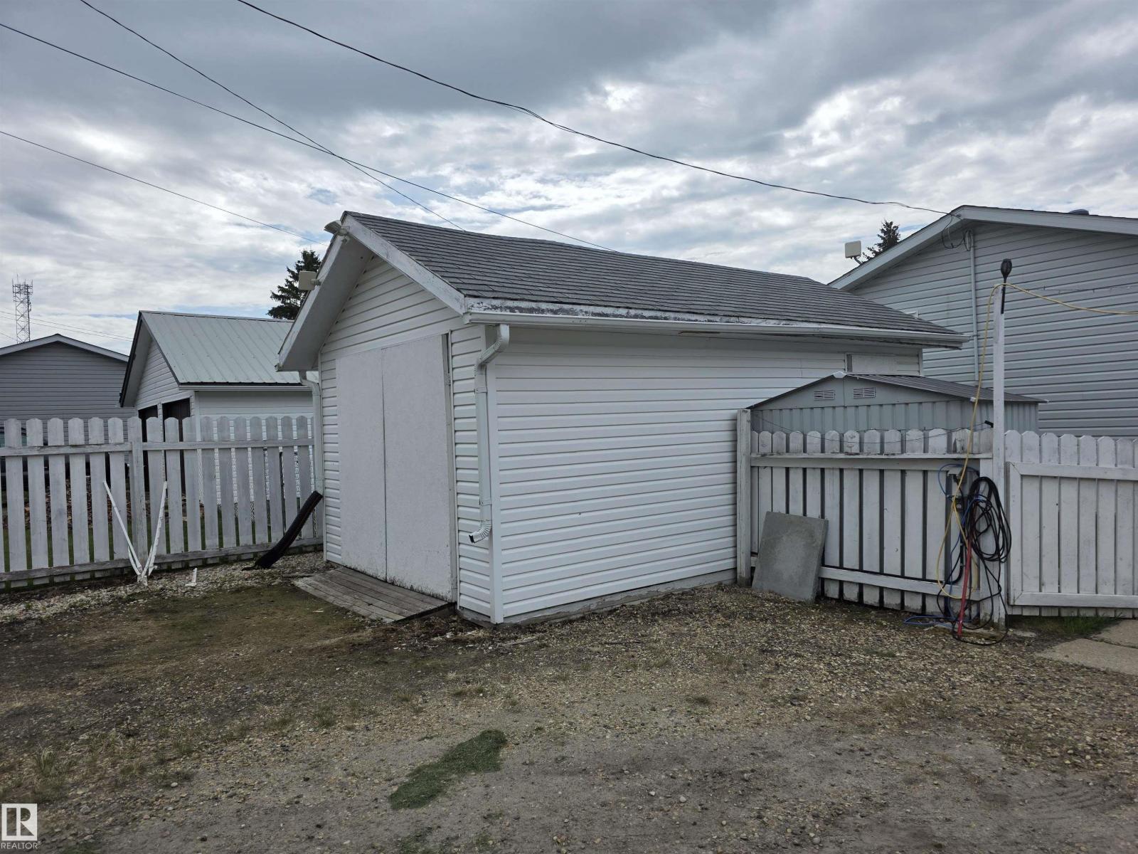 5012 53 Ave, Breton, Alberta T0C 0P0 - Photo 39 - E4491043