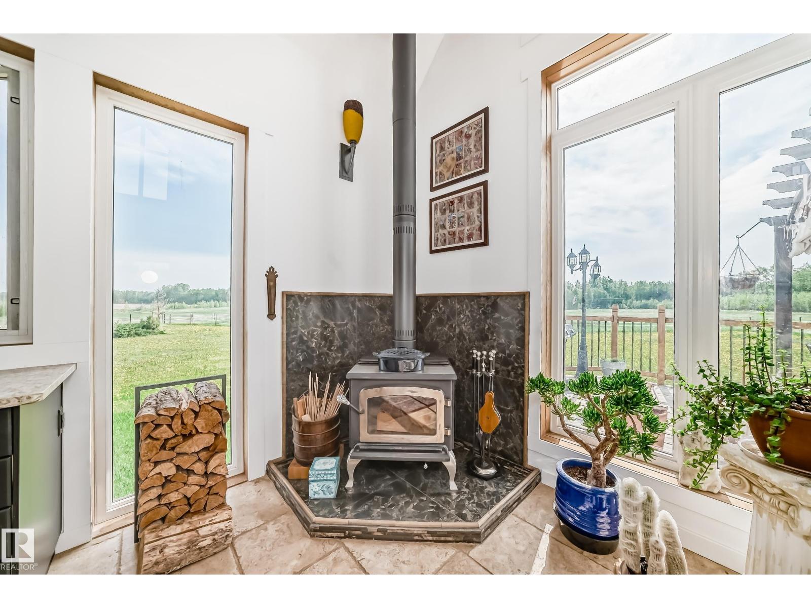 2420 Twp Road 555, Rural Lac Ste. Anne County, Alberta T0E 1J0 - Photo 18 - E4491079