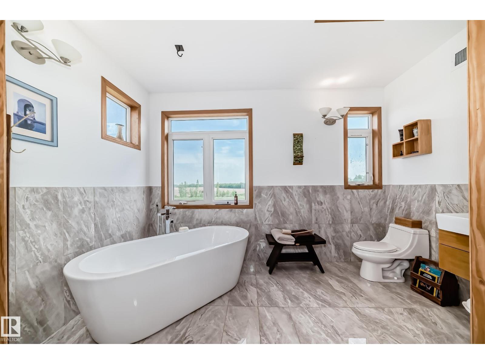 2420 Twp Road 555, Rural Lac Ste. Anne County, Alberta T0E 1J0 - Photo 34 - E4491079