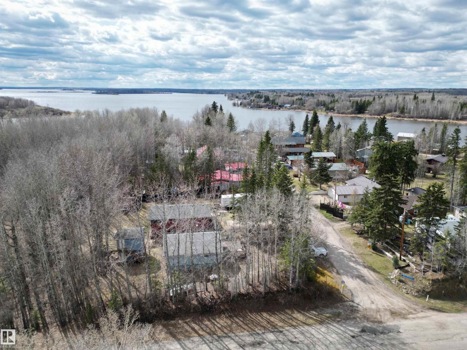 #1 54114 Rge Road 52, Rural Lac Ste. Anne County, Alberta T0E 1H0 - Photo 2 - E4491186