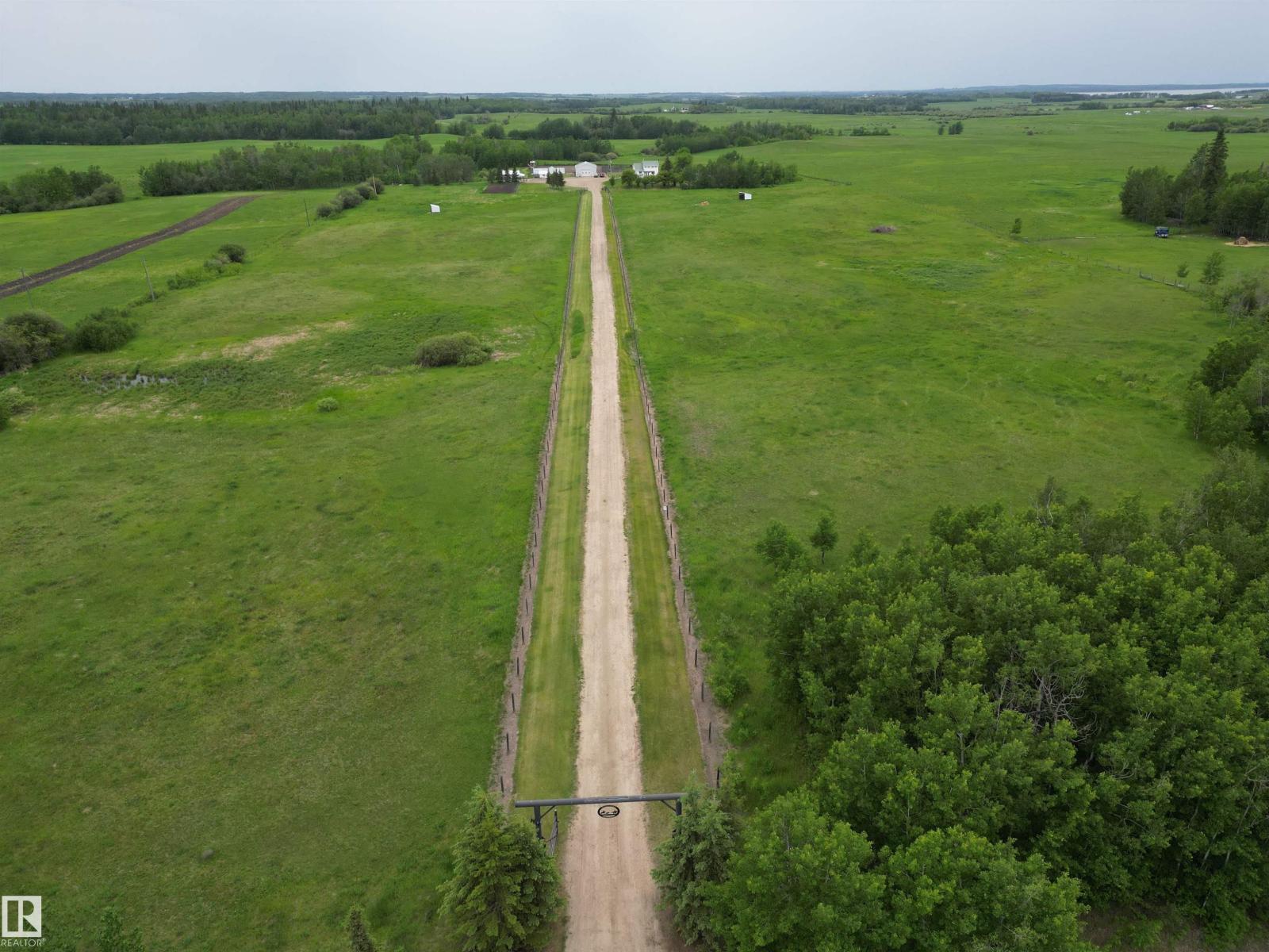 56502 Rge Road 33, Rural Lac Ste. Anne County, Alberta  T0E 1V0 - Photo 38 - E4491212