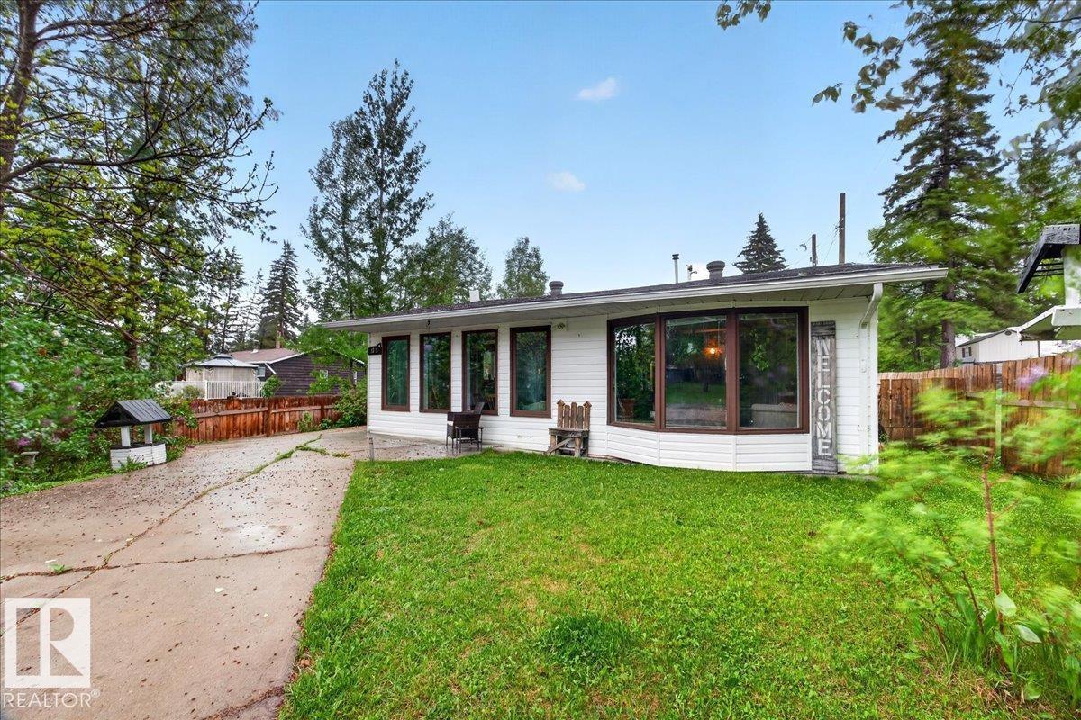 1311 Park Cr, Rural Lac Ste. Anne County, Alberta T0E 0A2 - Photo 5 - E4491245