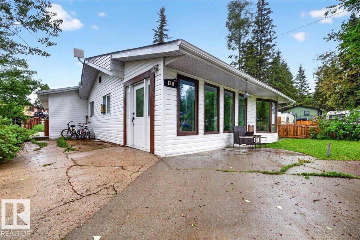 1311 Park Cr, Rural Lac Ste. Anne County, Alberta T0E 0A2 - Photo 6 - E4491245
