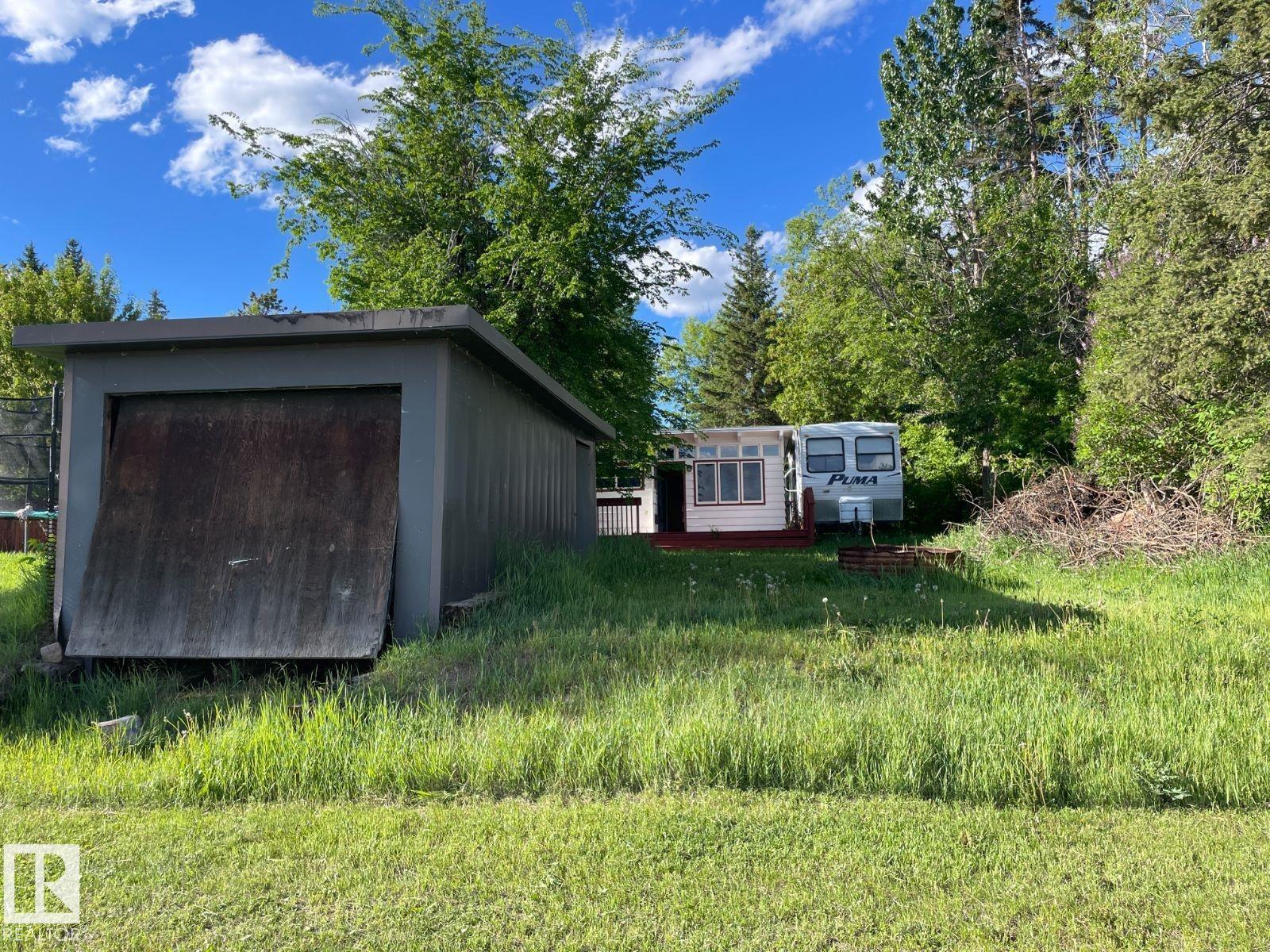 55 Lakeshore Dr, Rural Lac Ste. Anne County, Alberta  T0E 1V0 - Photo 14 - E4491440