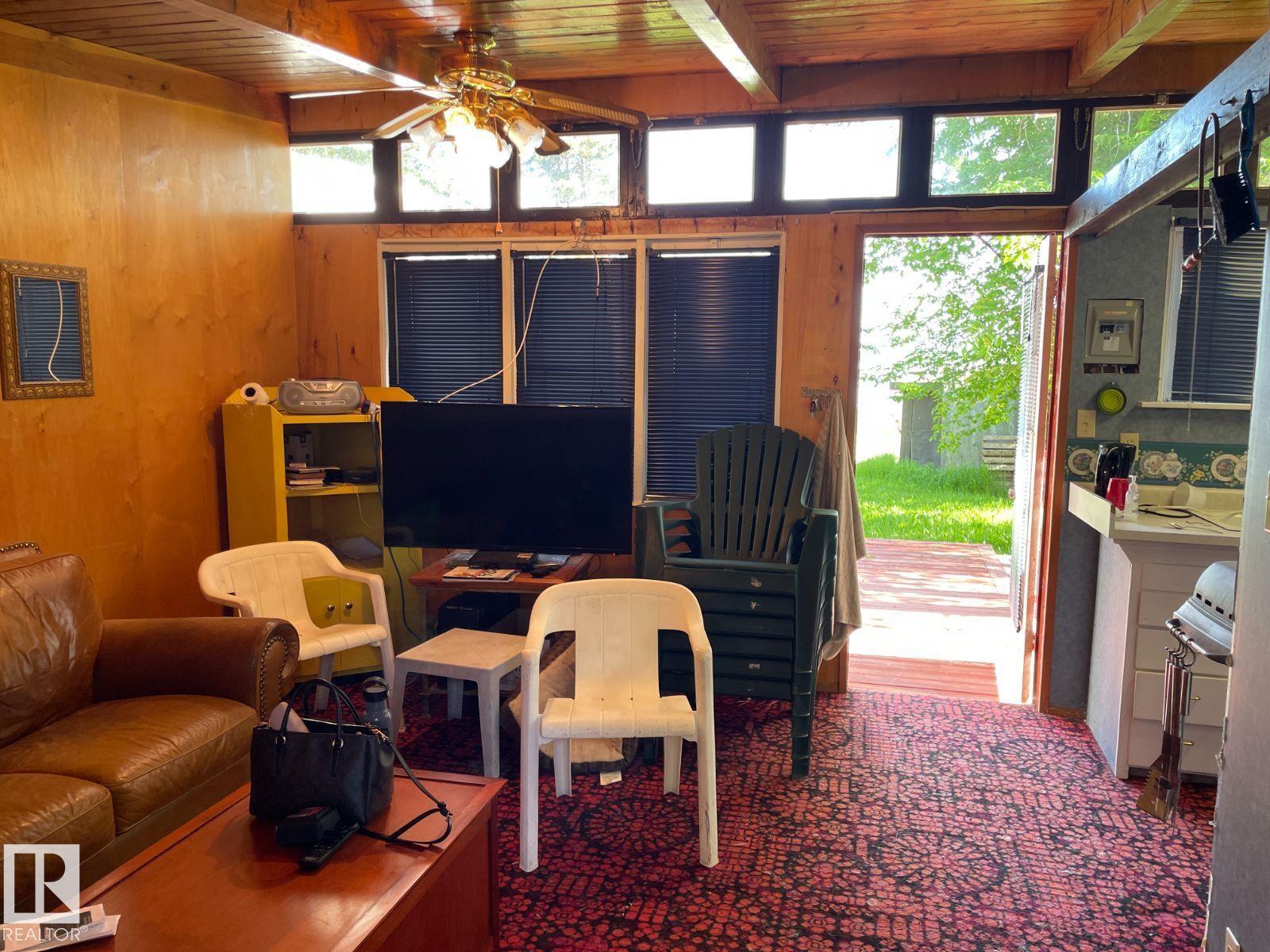 55 Lakeshore Dr, Rural Lac Ste. Anne County, Alberta  T0E 1V0 - Photo 28 - E4491440