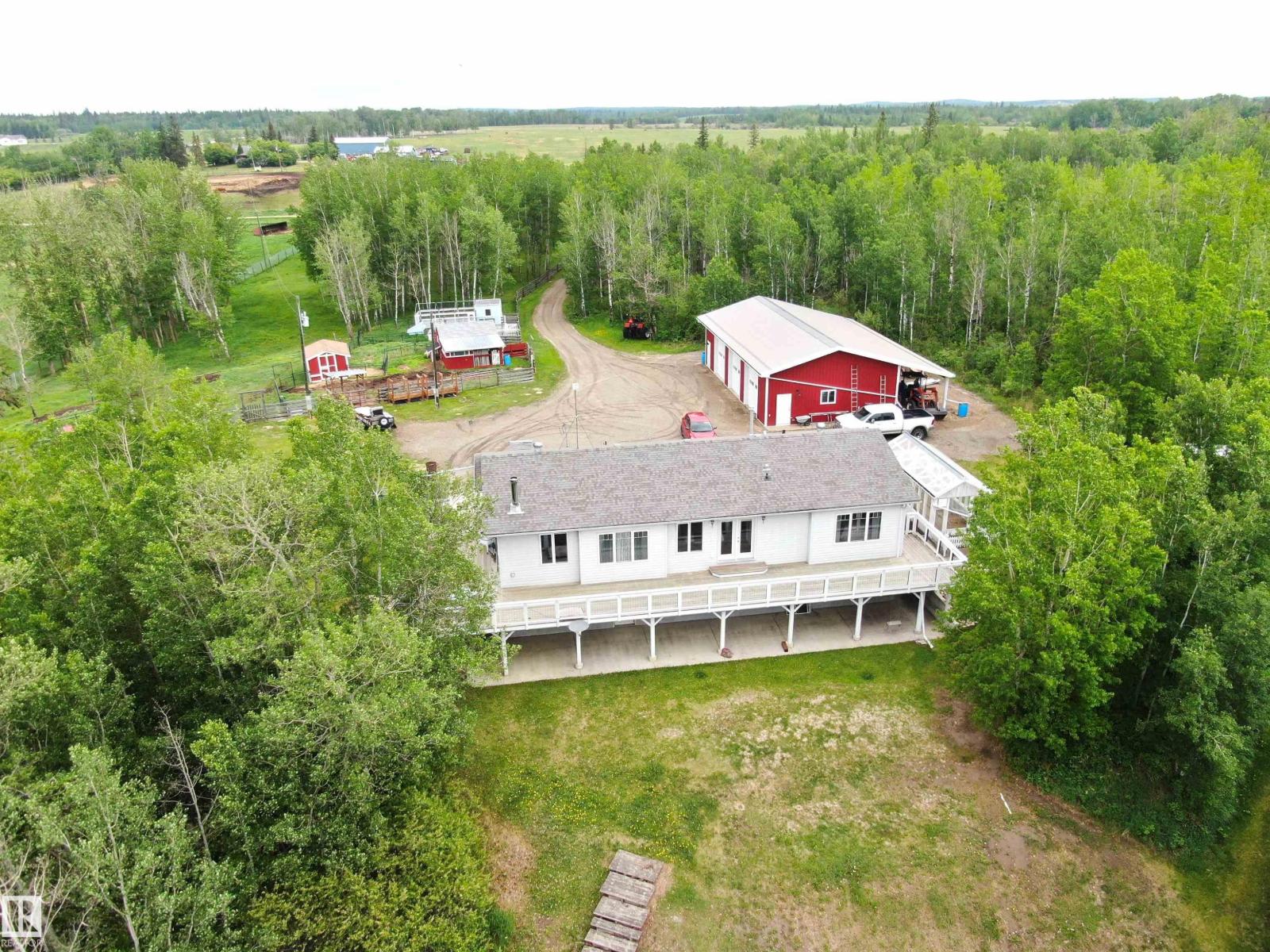 1213 Twp Road 554, Rural Lac Ste. Anne County, Alberta  T0E 1V0 - Photo 1 - E4492095
