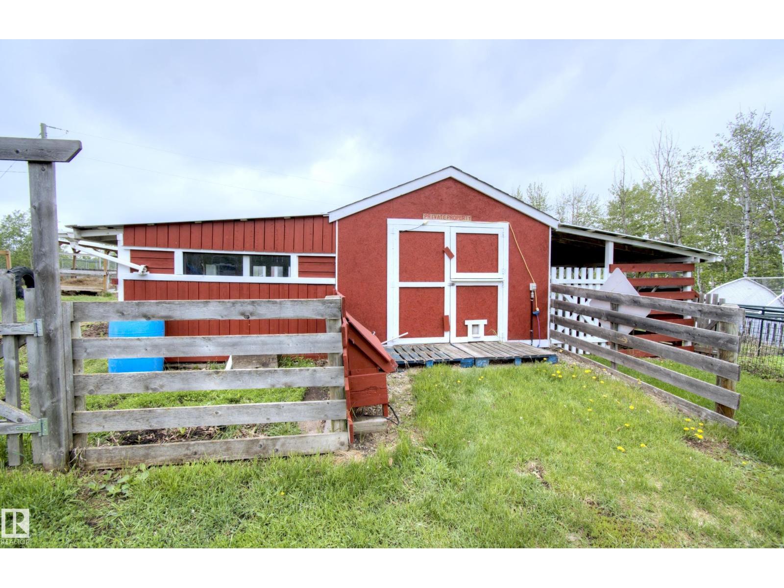 1213 Twp Road 554, Rural Lac Ste. Anne County, Alberta  T0E 1V0 - Photo 29 - E4492095