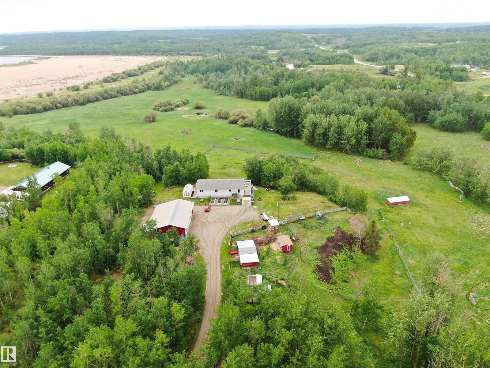 1213 Twp Road 554, Rural Lac Ste. Anne County, Alberta  T0E 1V0 - Photo 53 - E4492095