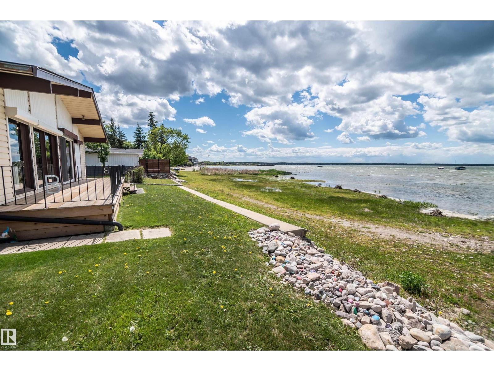 4404 50 Av, Rural Lac Ste. Anne County, Alberta  T0E 0A0 - Photo 13 - E4492562