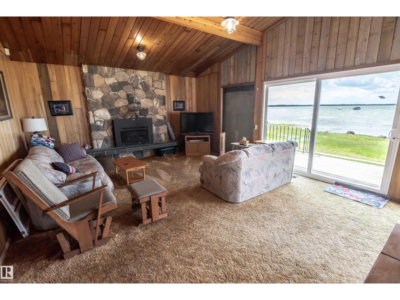 4404 50 Av, Rural Lac Ste. Anne County, Alberta  T0E 0A0 - Photo 17 - E4492562