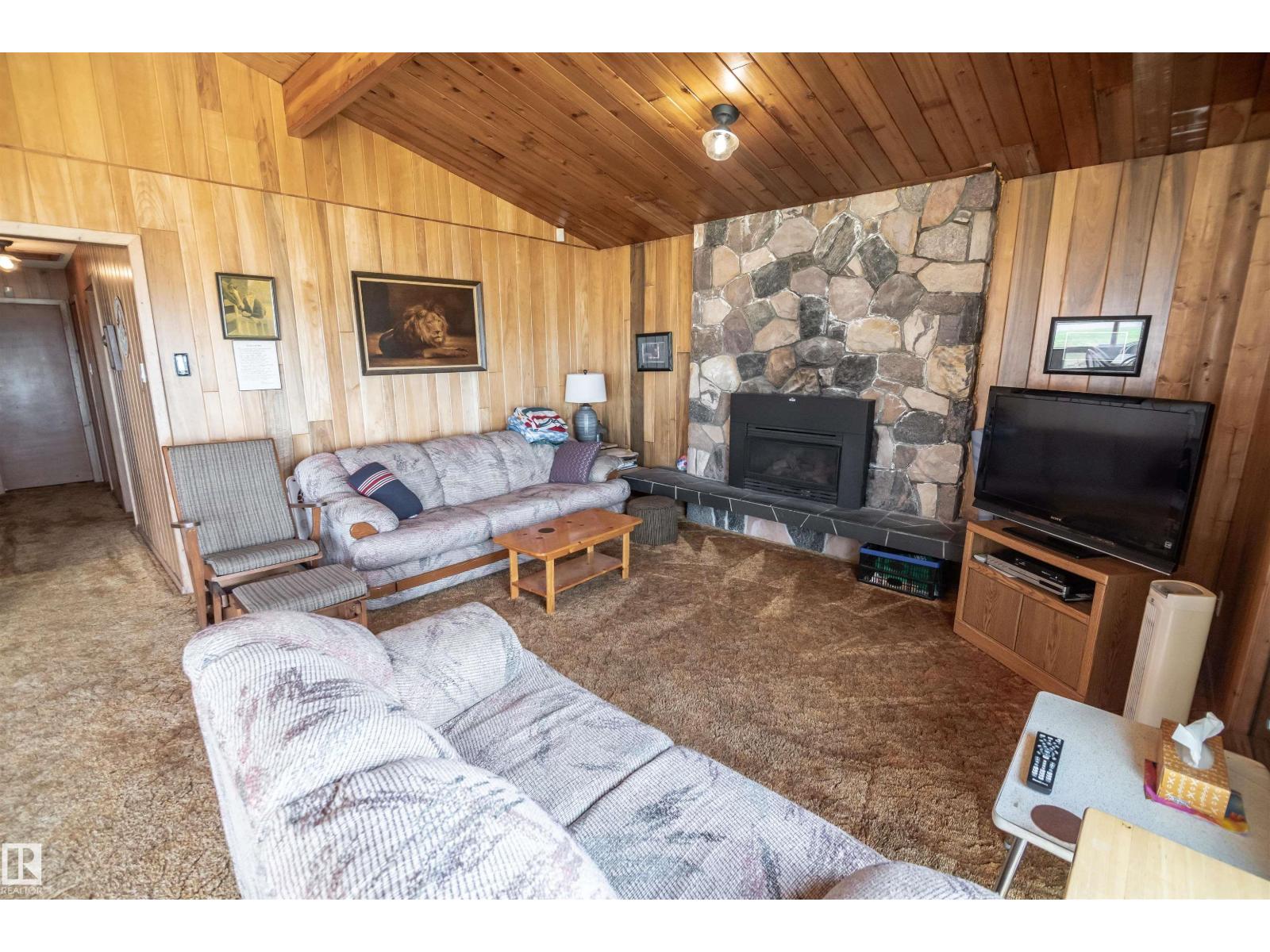 4404 50 Av, Rural Lac Ste. Anne County, Alberta  T0E 0A0 - Photo 19 - E4492562