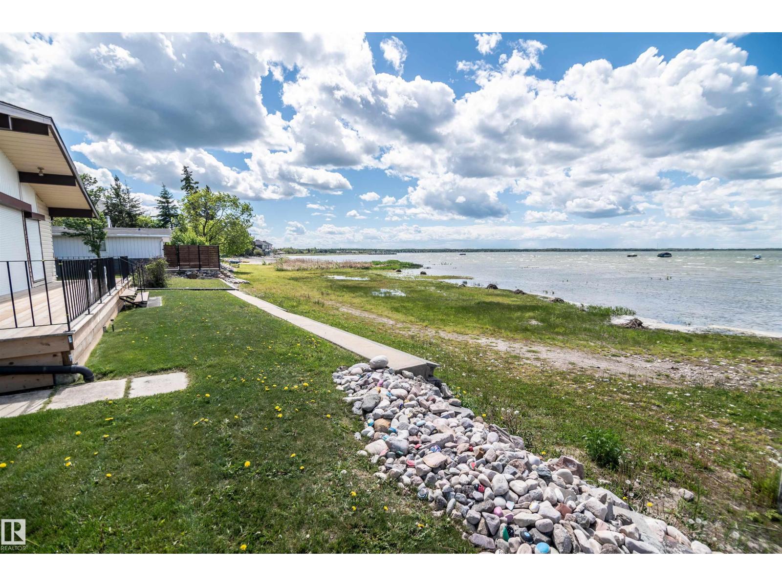 4404 50 Av, Rural Lac Ste. Anne County, Alberta  T0E 0A0 - Photo 3 - E4492562