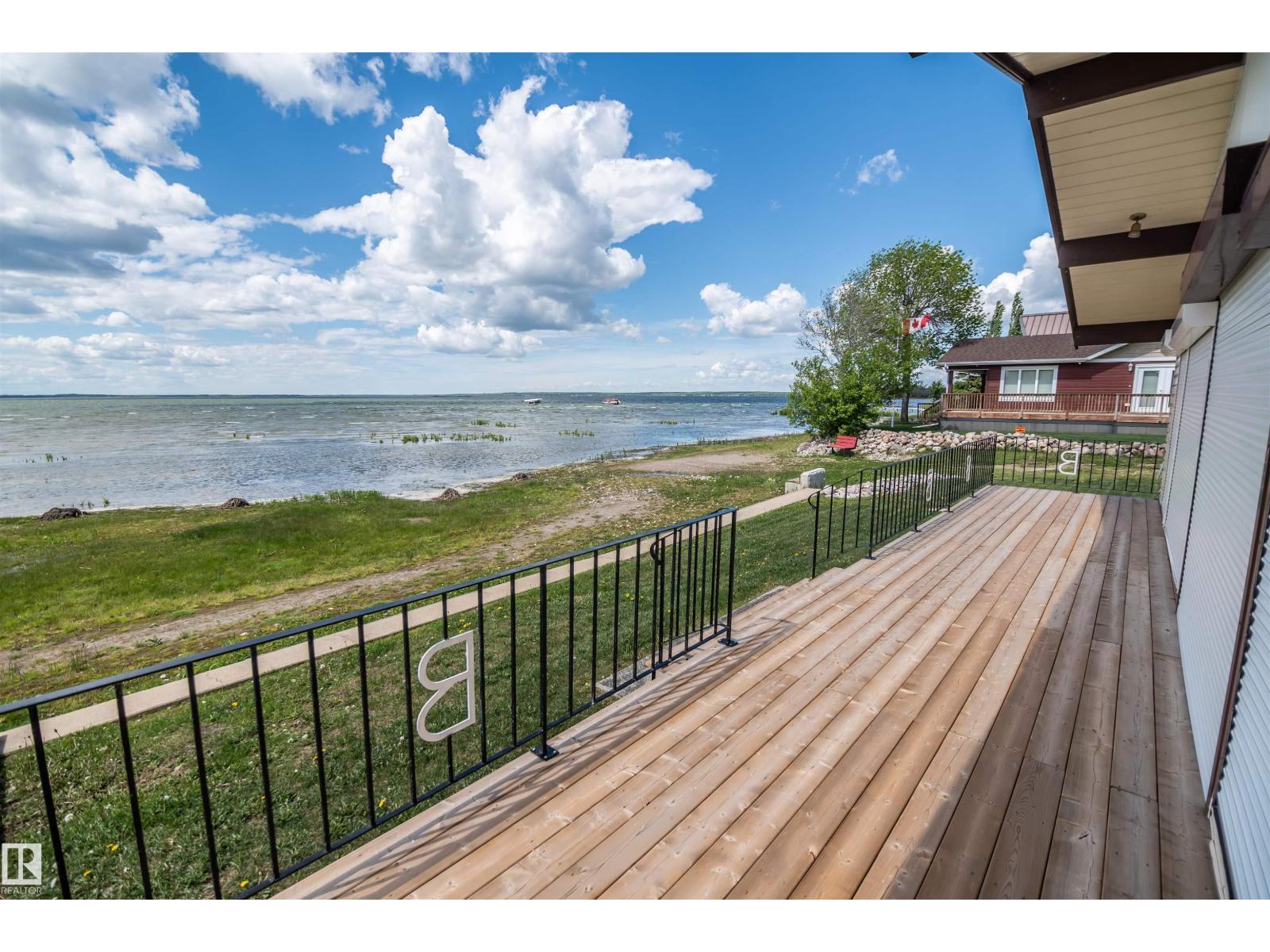 4404 50 Av, Rural Lac Ste. Anne County, Alberta  T0E 0A0 - Photo 4 - E4492562