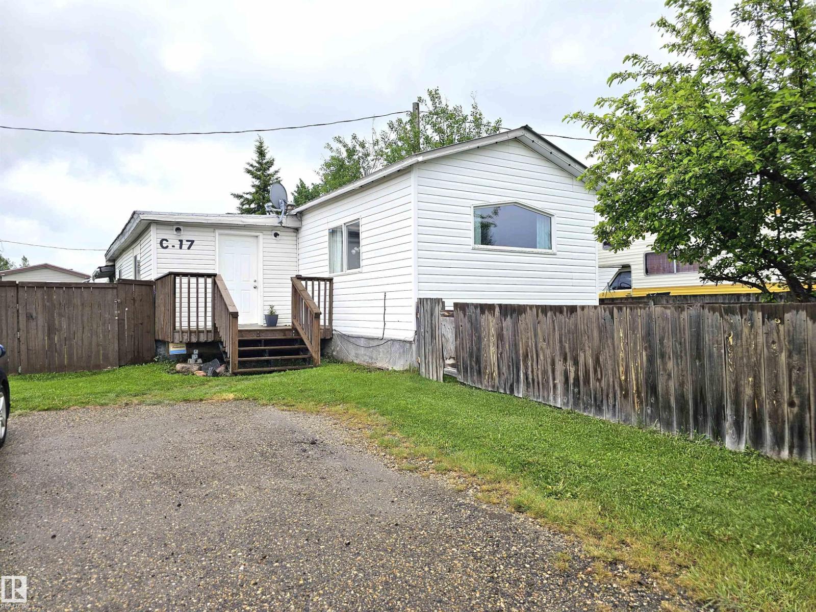 C17 - 6402 52 Av, Drayton Valley, Alberta T7A 1N4 - Photo 1 - E4492888