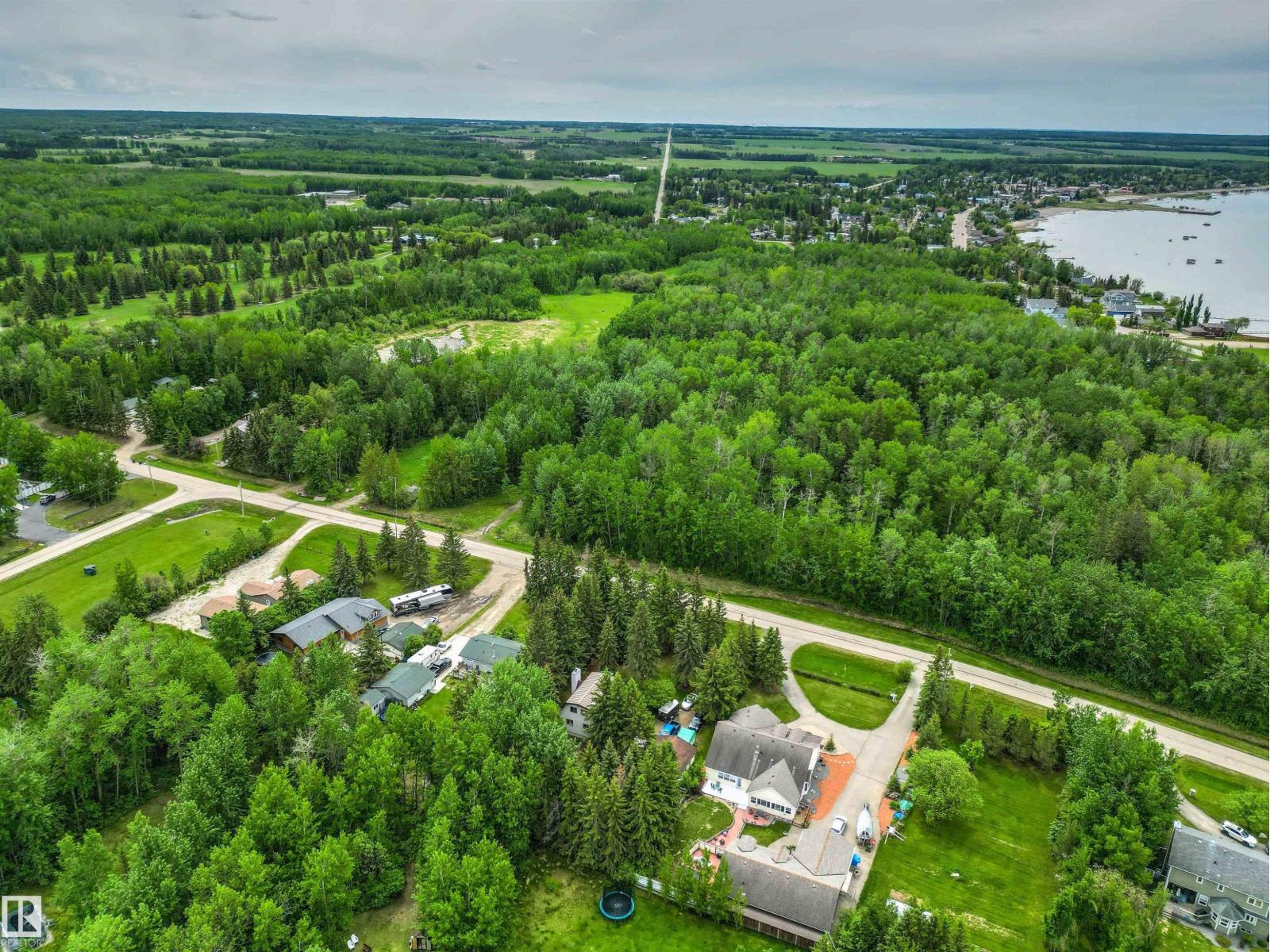 4820 48a Av, Rural Lac Ste. Anne County, Alberta T0E 0A0 - Photo 55 - E4493195