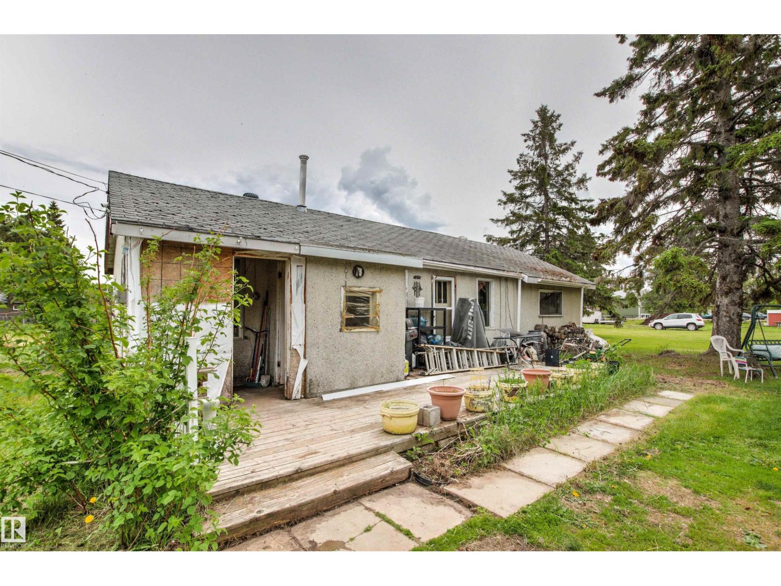 4520 45 St, Rural Lac Ste. Anne County, Alberta T0E 0E0 - Photo 10 - E4493476