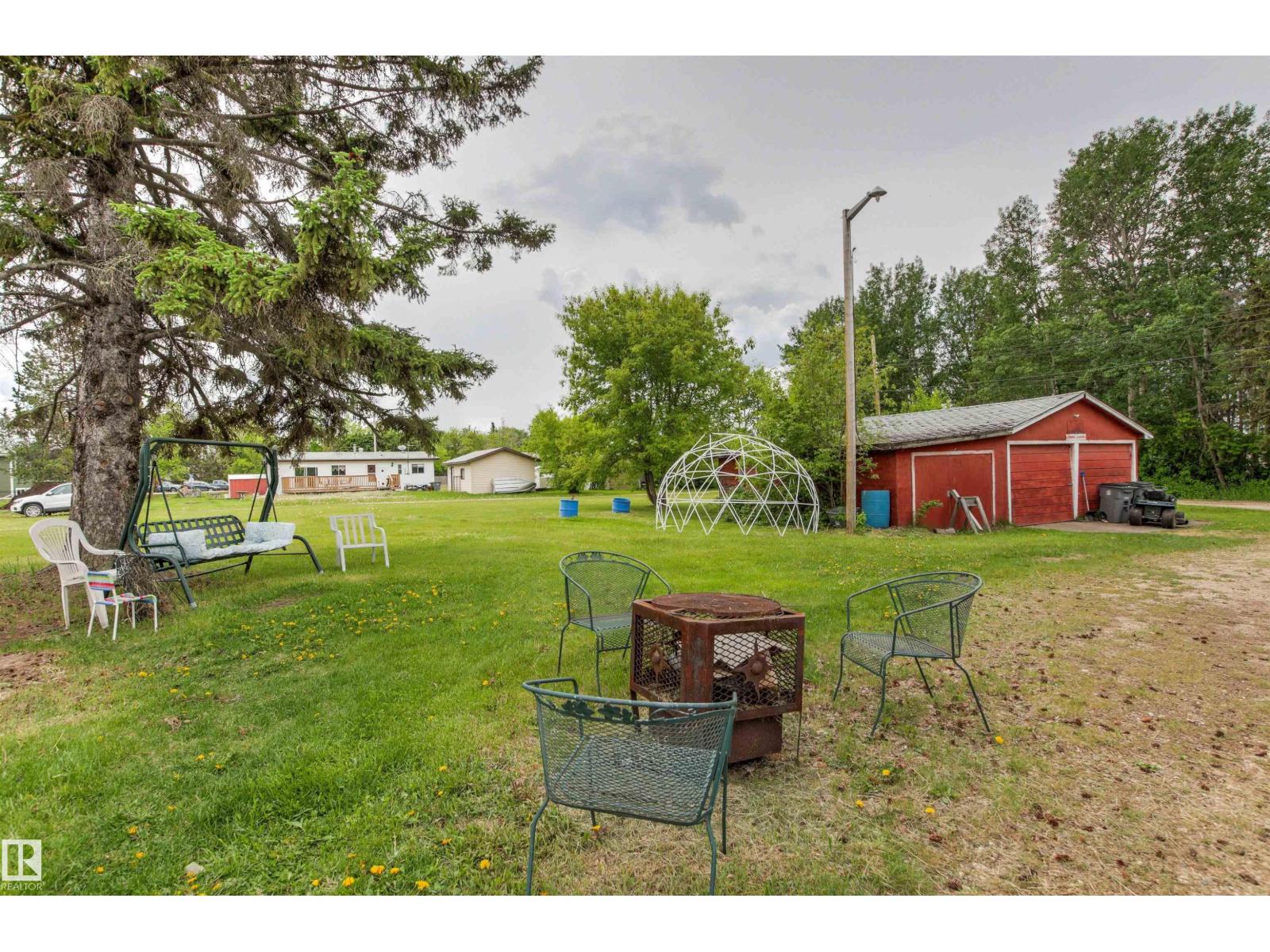 4520 45 St, Rural Lac Ste. Anne County, Alberta T0E 0E0 - Photo 12 - E4493476