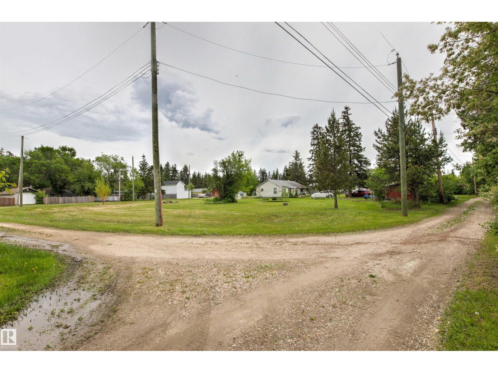 4520 45 St, Rural Lac Ste. Anne County, Alberta T0E 0E0 - Photo 14 - E4493476