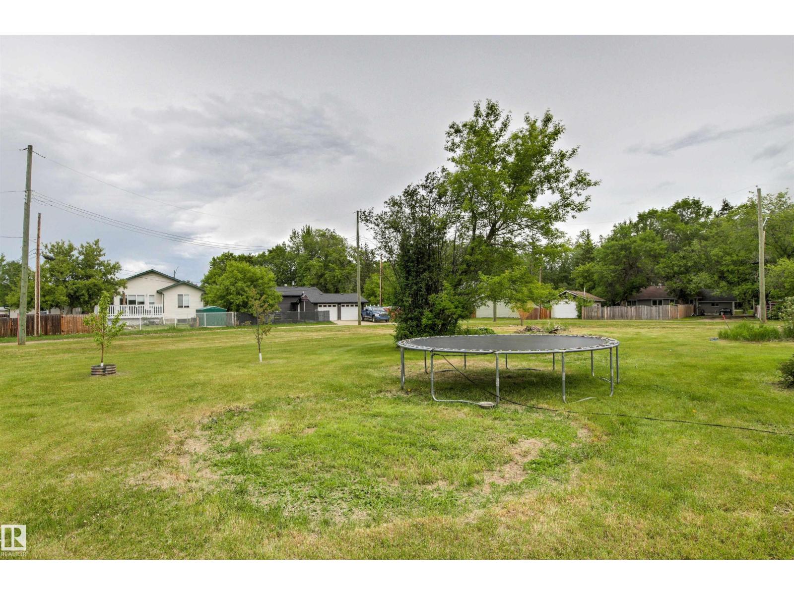 4520 45 St, Rural Lac Ste. Anne County, Alberta T0E 0E0 - Photo 15 - E4493476