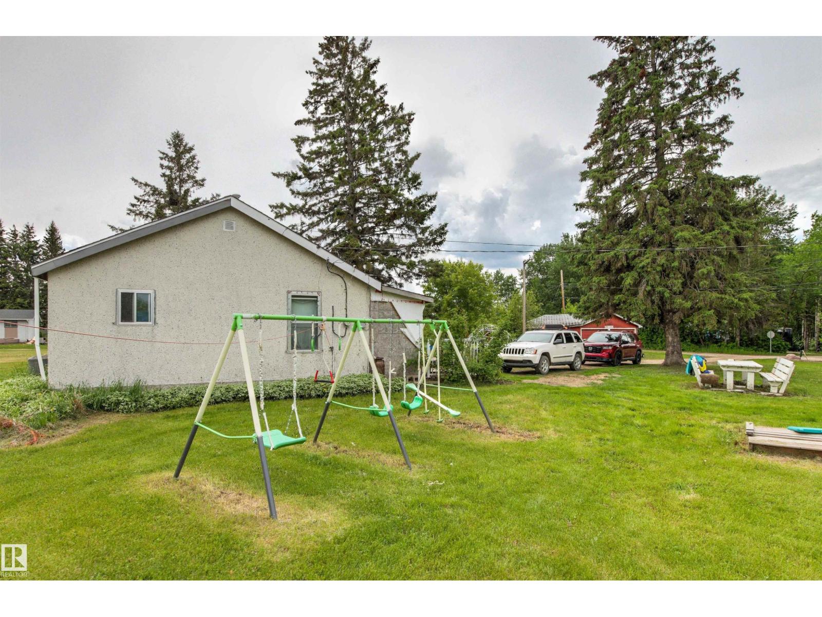 4520 45 St, Rural Lac Ste. Anne County, Alberta T0E 0E0 - Photo 20 - E4493476