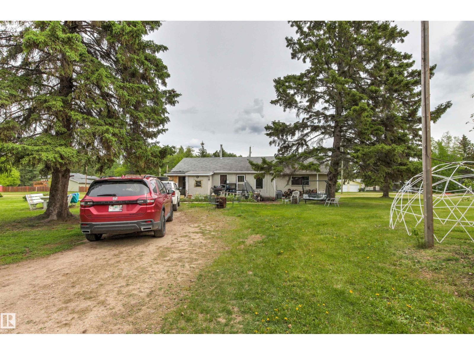 4520 45 St, Rural Lac Ste. Anne County, Alberta T0E 0E0 - Photo 8 - E4493476