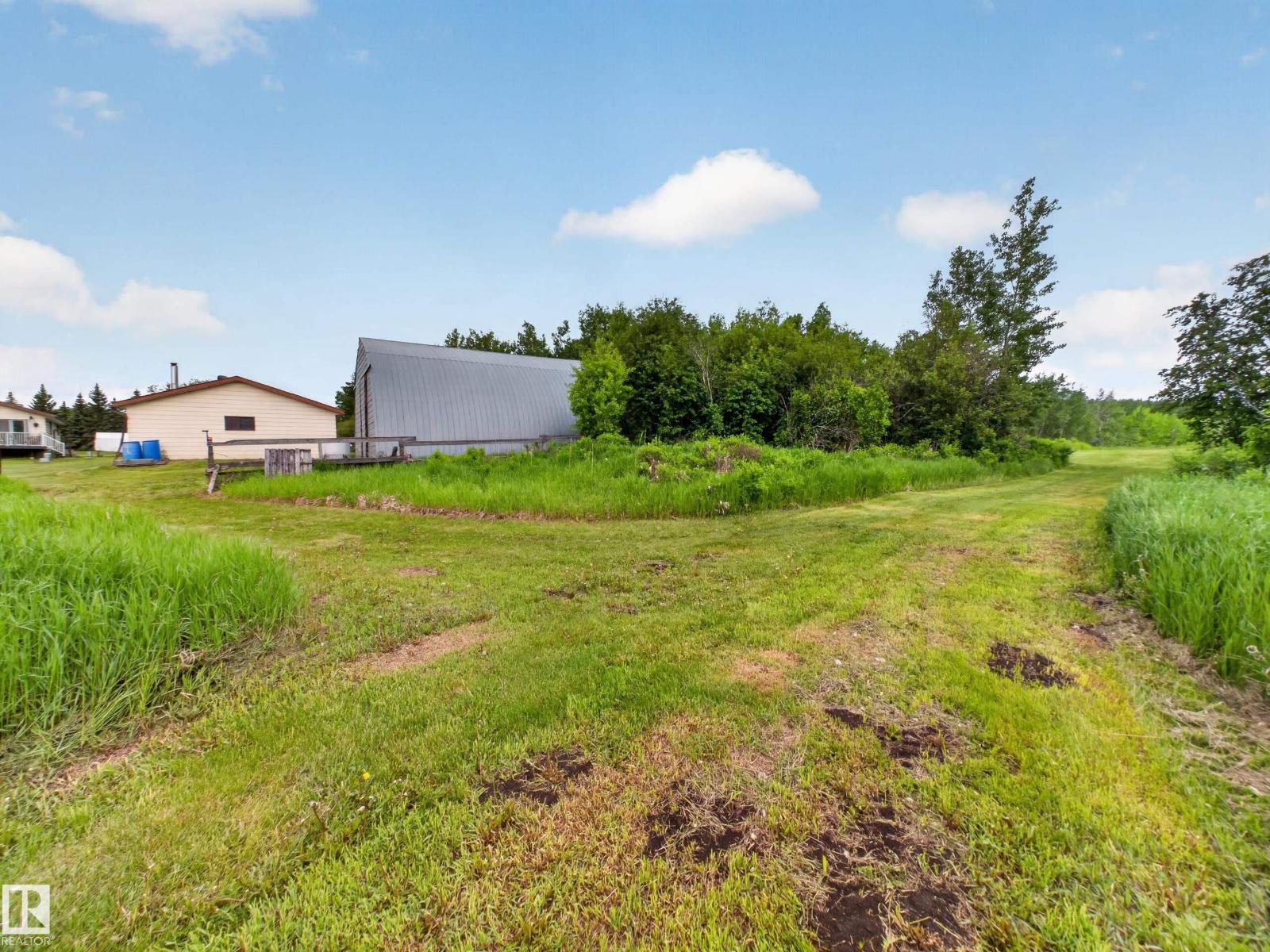1415 Hwy 37, Rural Lac Ste. Anne County, Alberta  T0E 1V0 - Photo 40 - E4493495