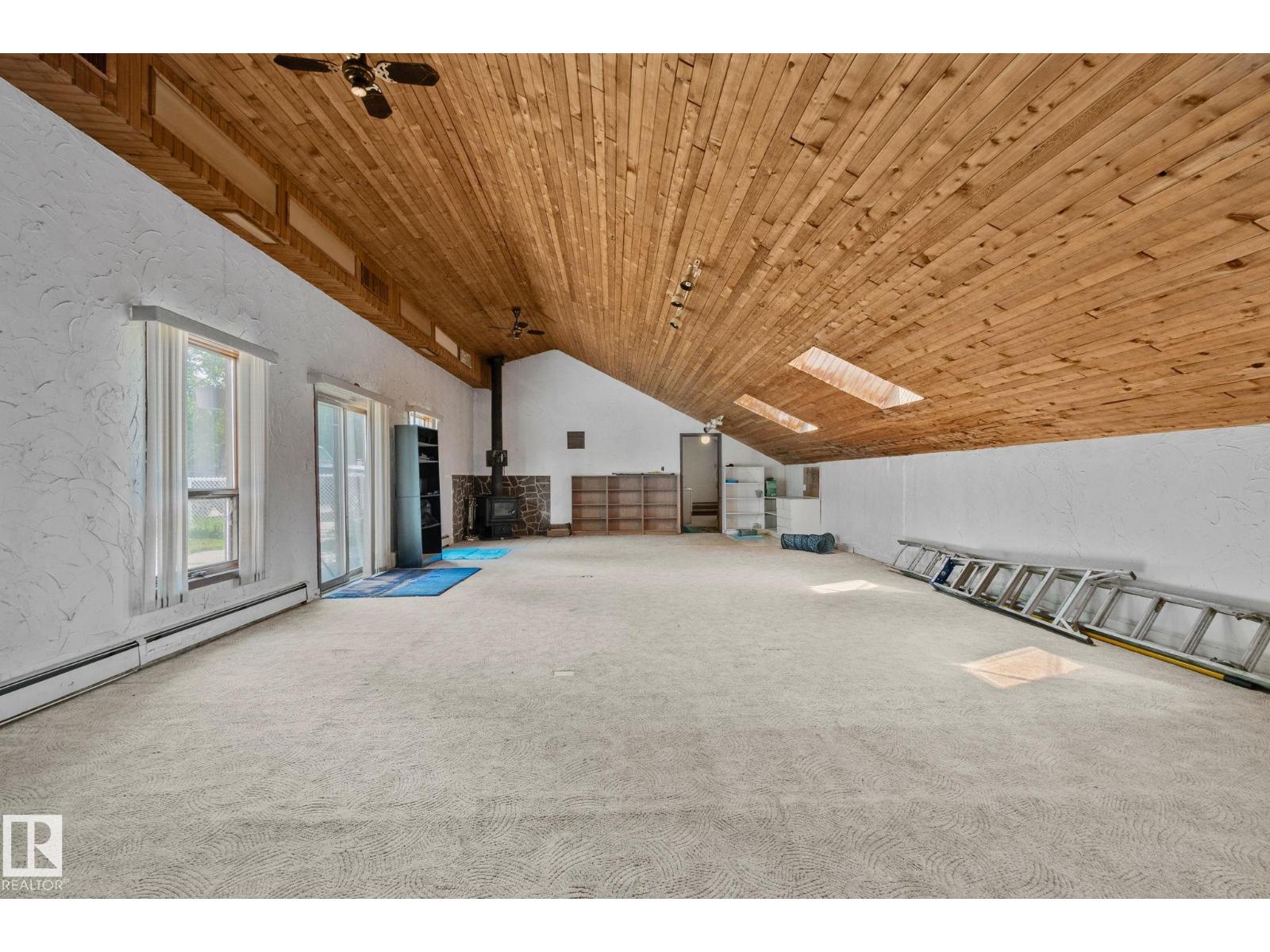 5439 Sunset Dr, Rural Lac Ste. Anne County, Alberta T0E 0A0 - Photo 15 - E4493506