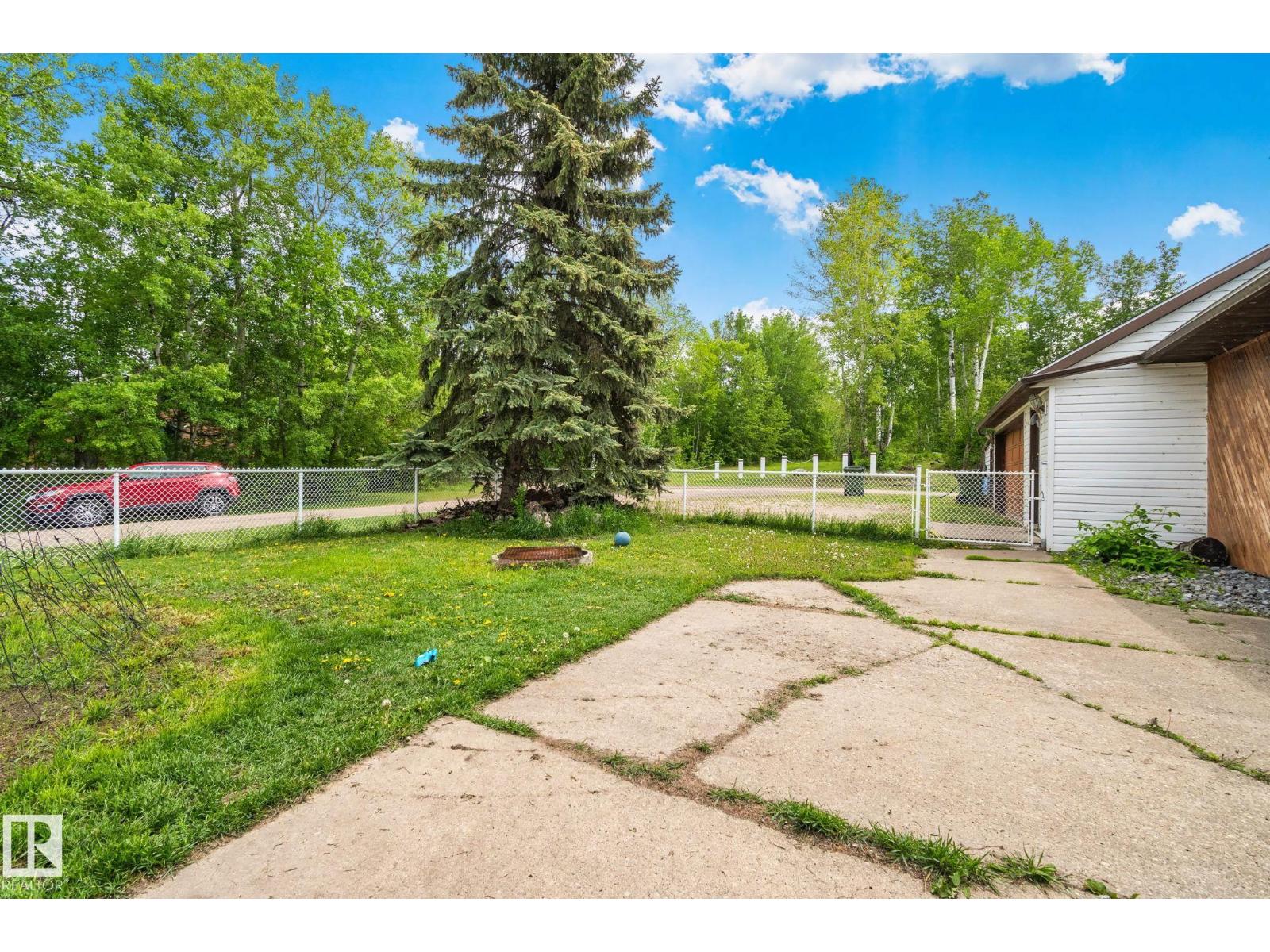 5439 Sunset Dr, Rural Lac Ste. Anne County, Alberta T0E 0A0 - Photo 41 - E4493506