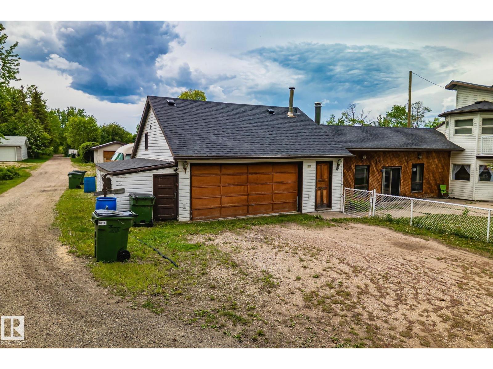 5439 Sunset Dr, Rural Lac Ste. Anne County, Alberta T0E 0A0 - Photo 45 - E4493506