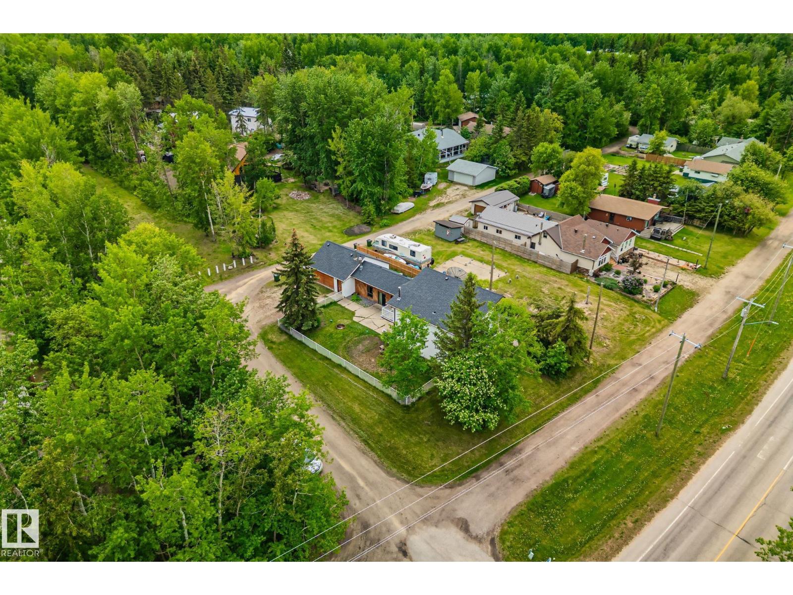 5439 Sunset Dr, Rural Lac Ste. Anne County, Alberta T0E 0A0 - Photo 51 - E4493506